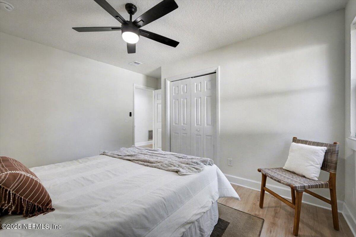 10437 DOCKSIDER Drive E