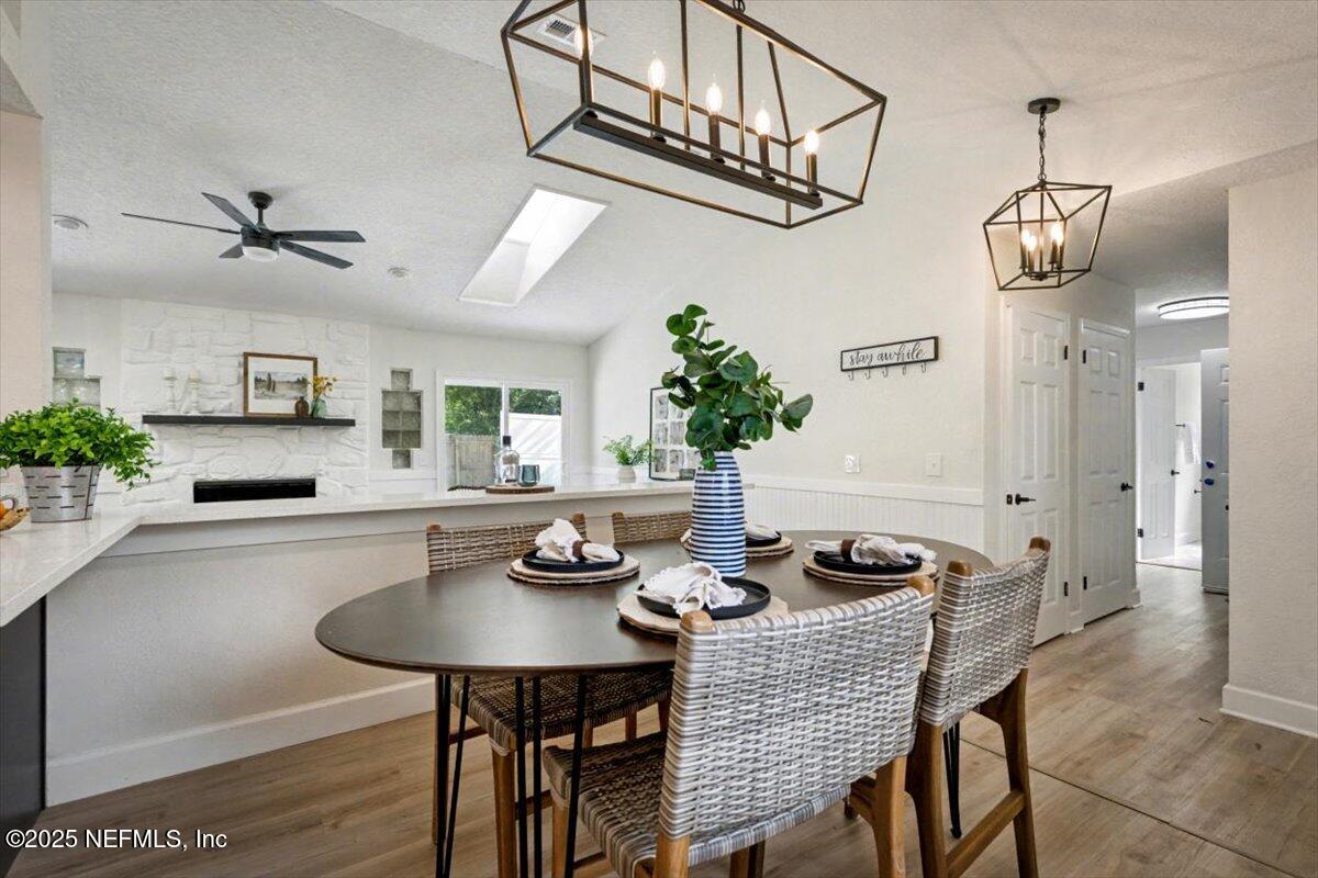 10437 DOCKSIDER Drive E