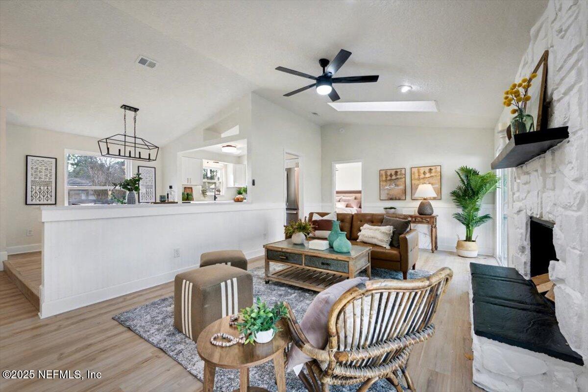 10437 DOCKSIDER Drive E