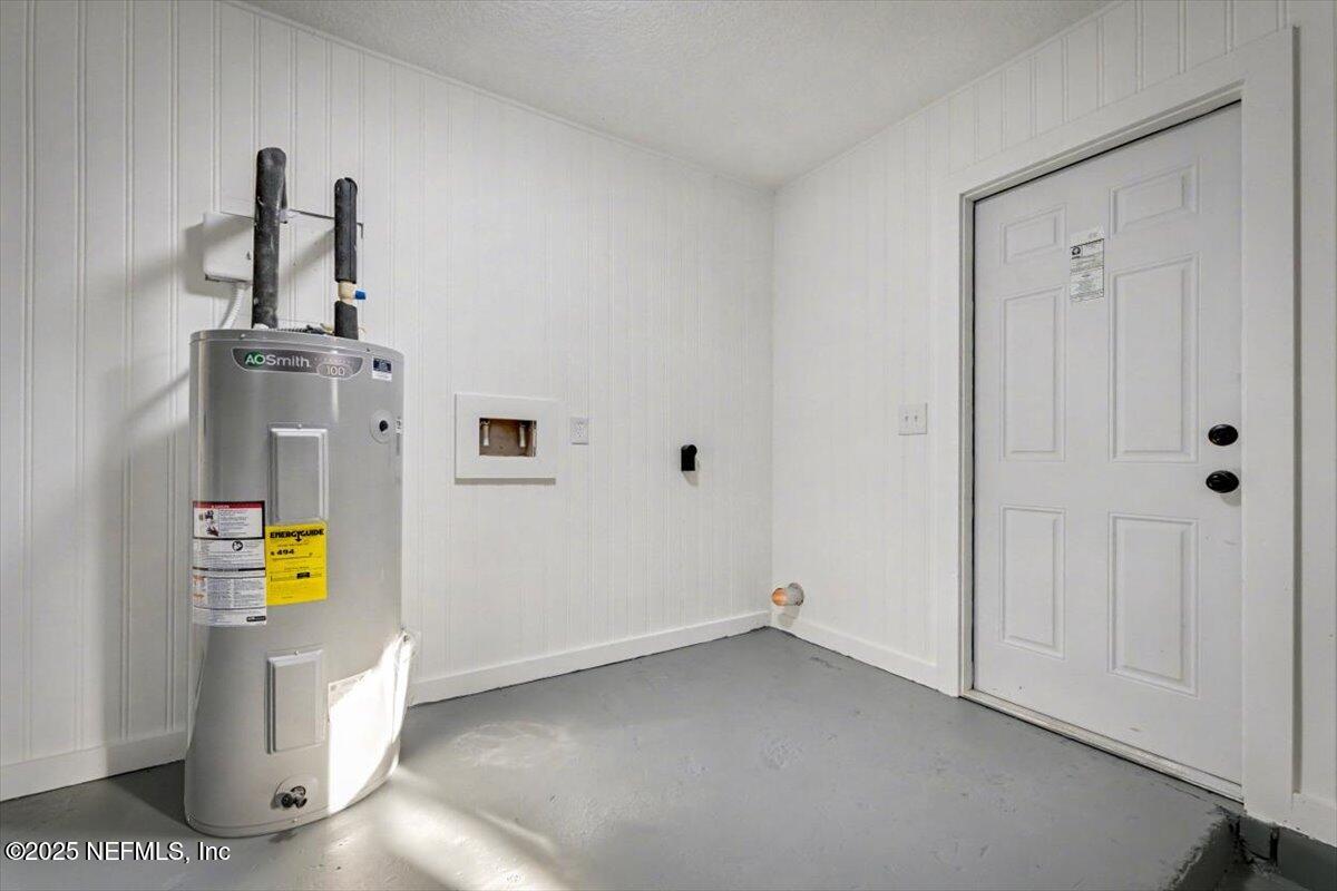 10437 DOCKSIDER Drive E