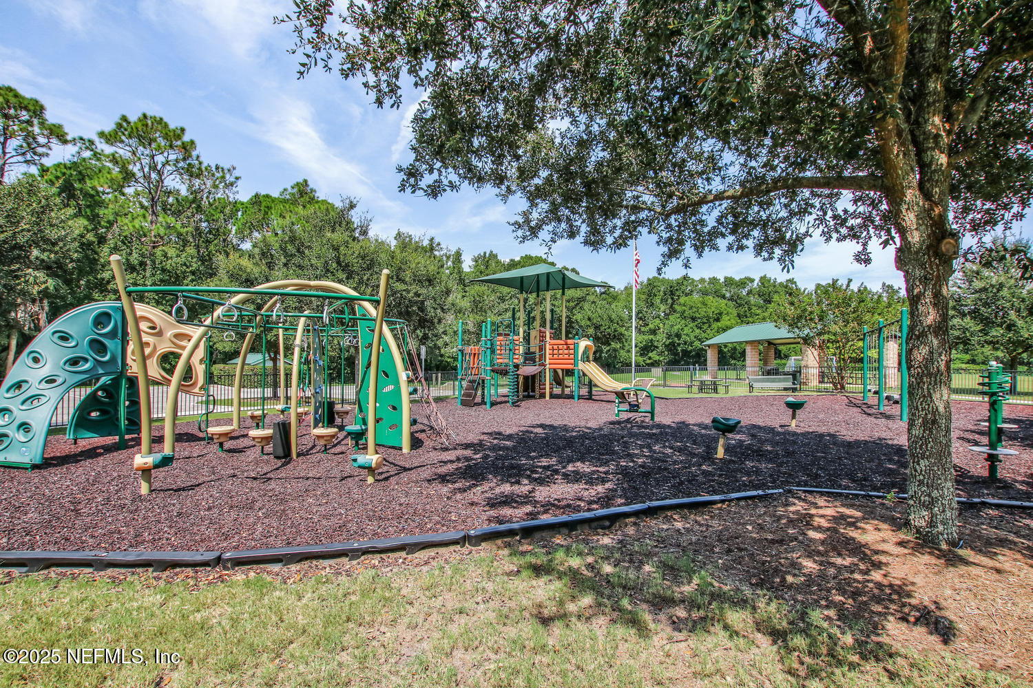 112 INDIAN HAMMOCK Lane