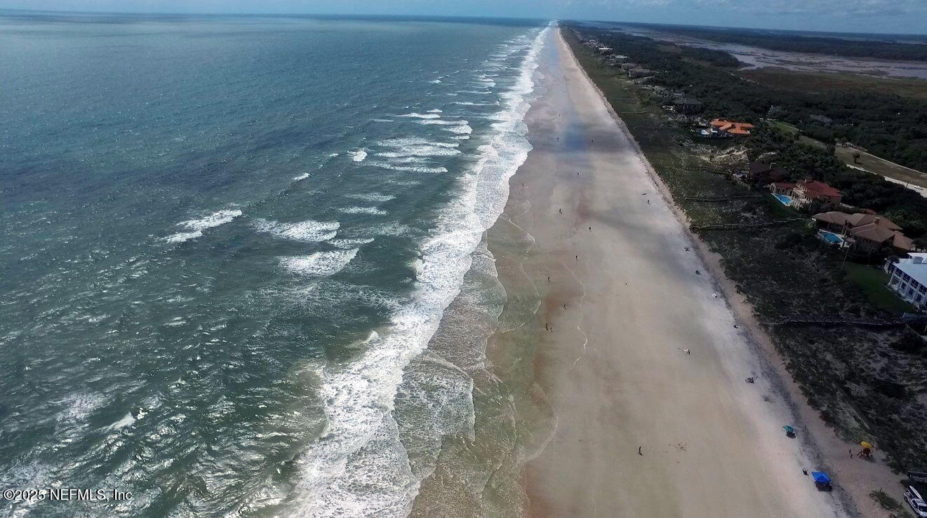 112 INDIAN HAMMOCK Lane