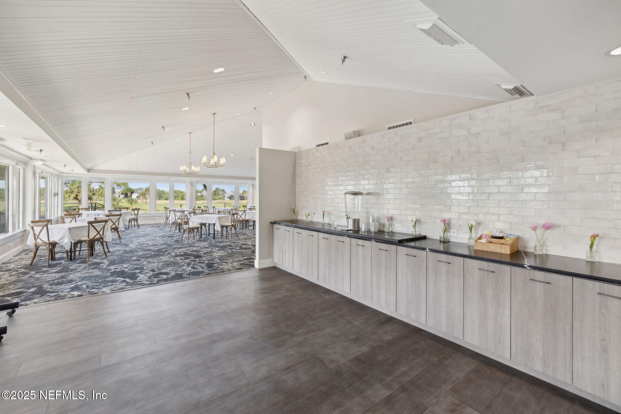 112 INDIAN HAMMOCK Lane