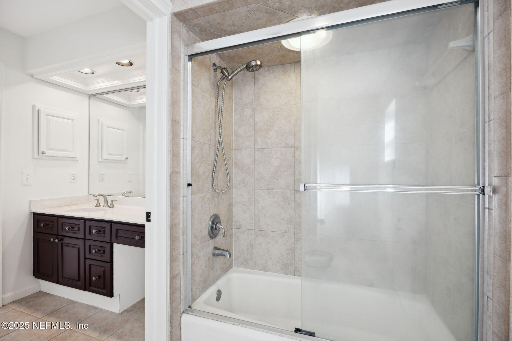 112 INDIAN HAMMOCK Lane