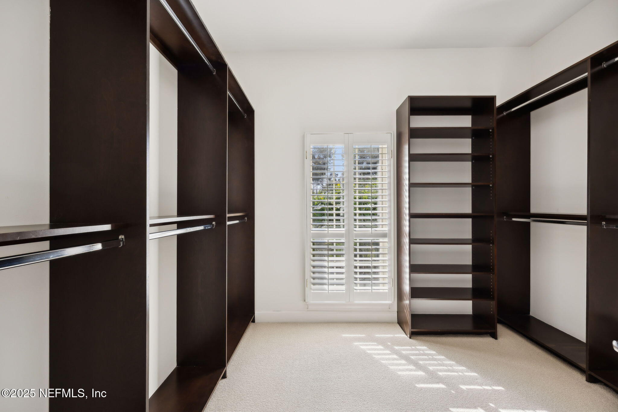 112 INDIAN HAMMOCK Lane