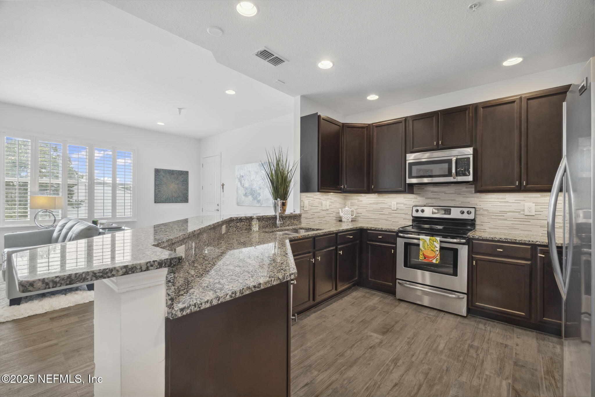 136 PONTE VEDRA COLONY Circle 136