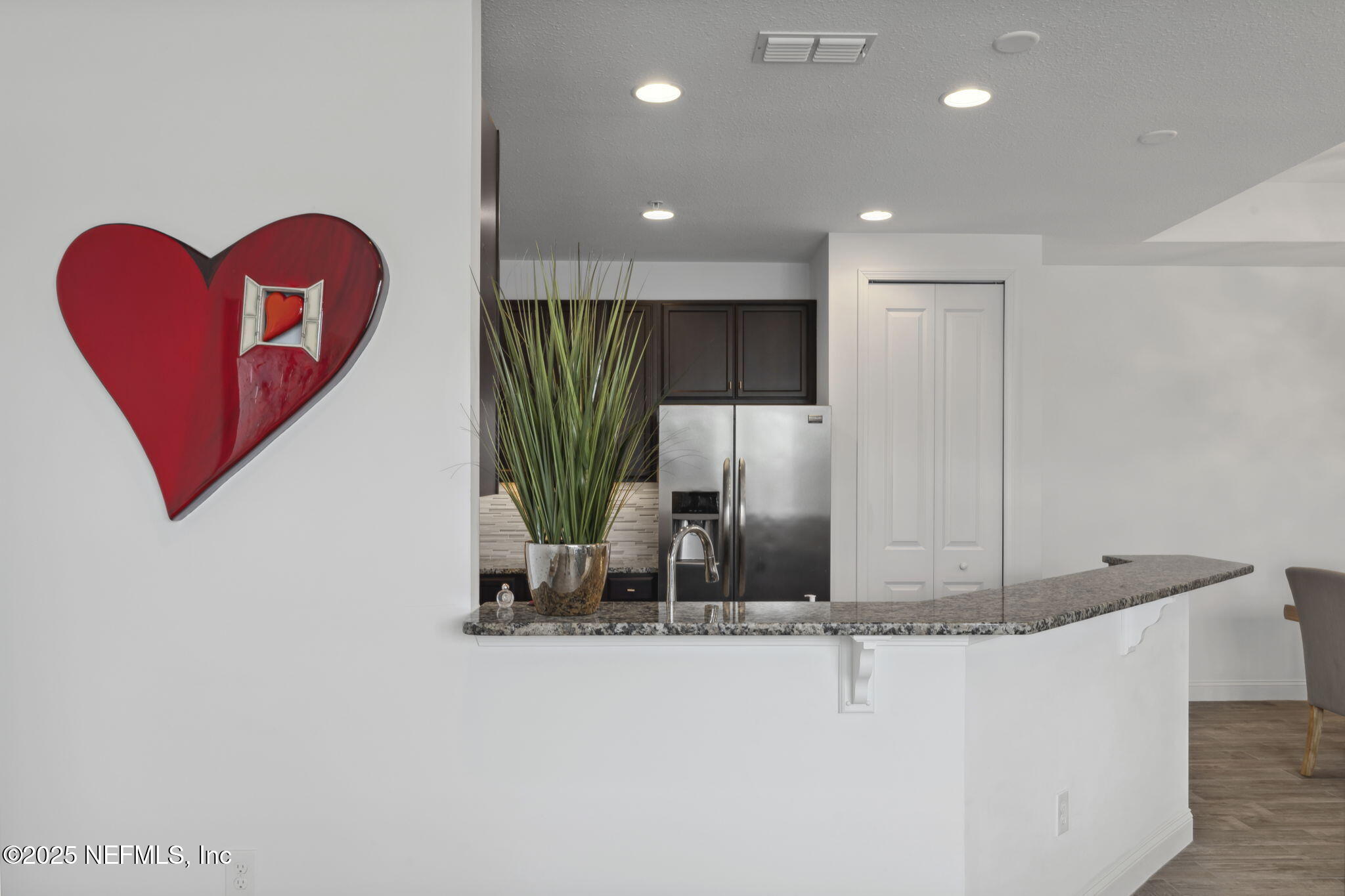 136 PONTE VEDRA COLONY Circle 136