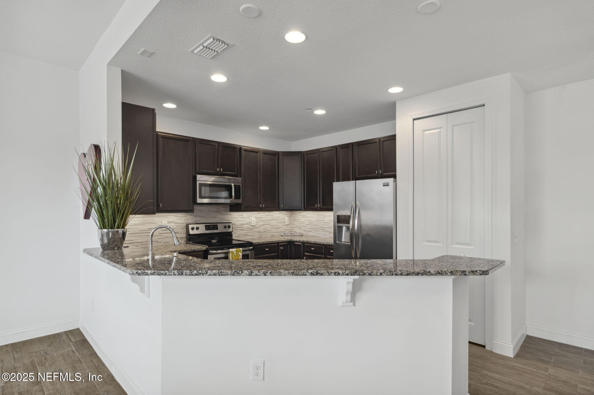 136 PONTE VEDRA COLONY Circle 136