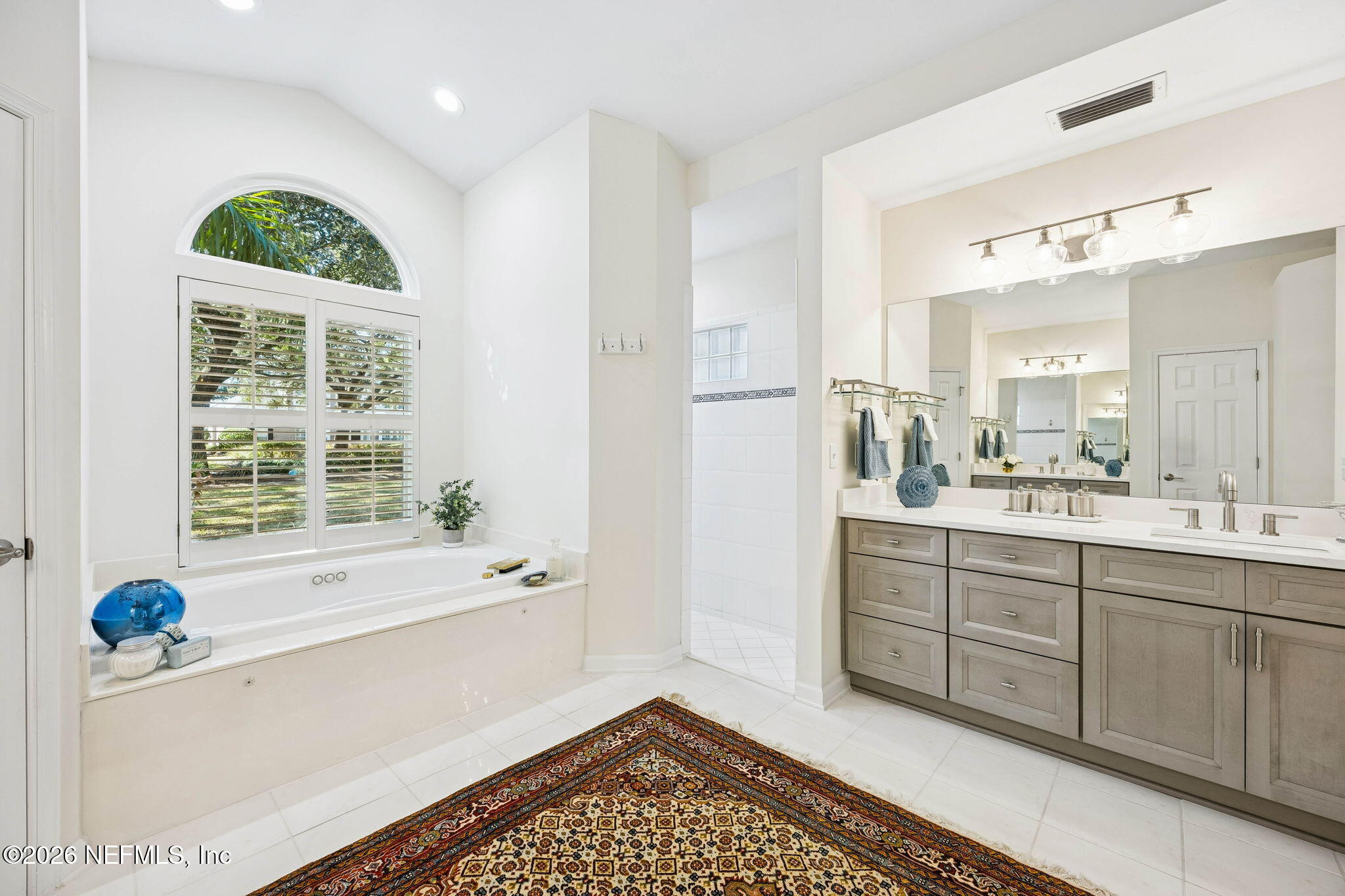 4563 SWILCAN BRIDGE Lane N