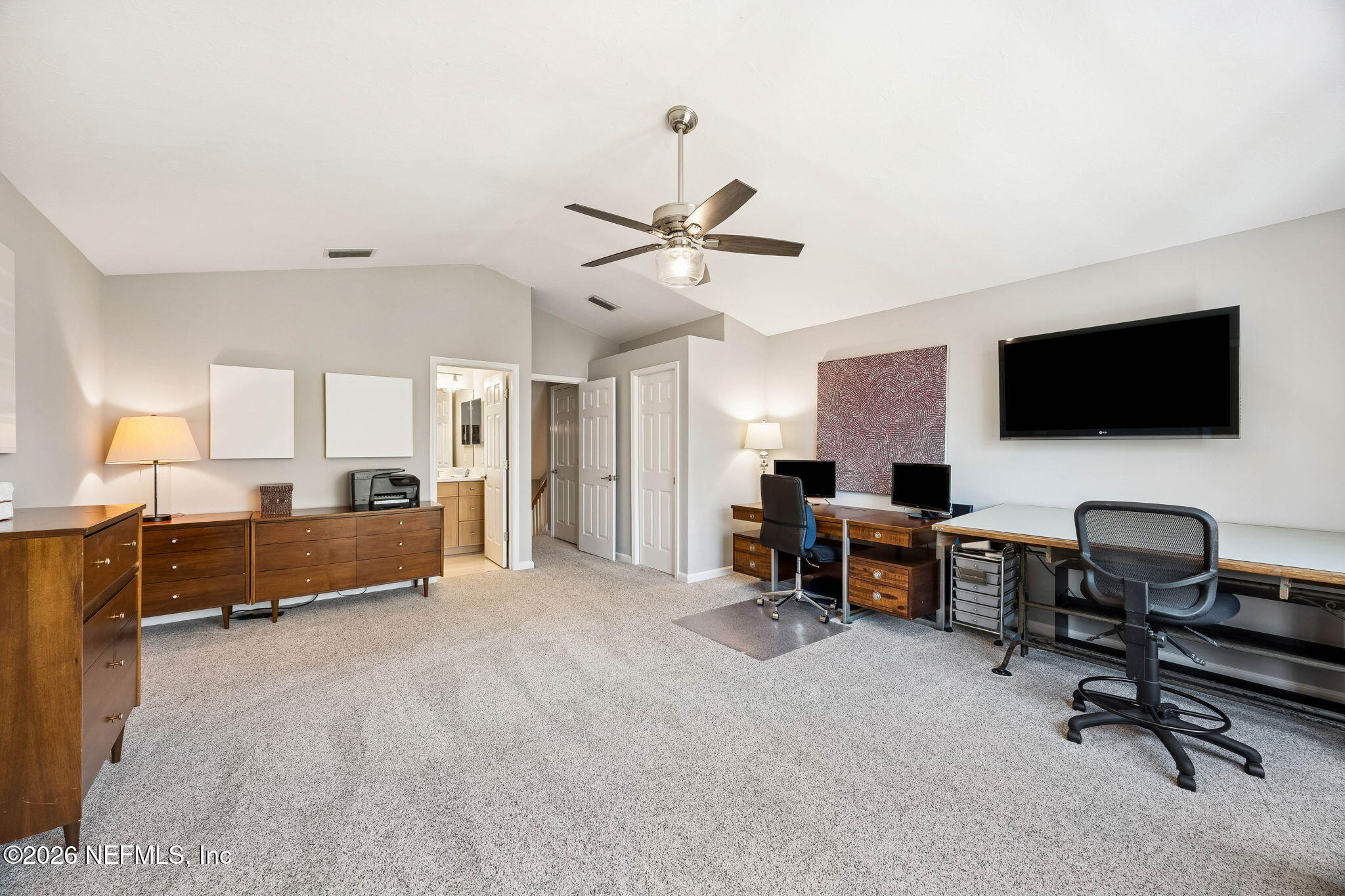 4563 SWILCAN BRIDGE Lane N