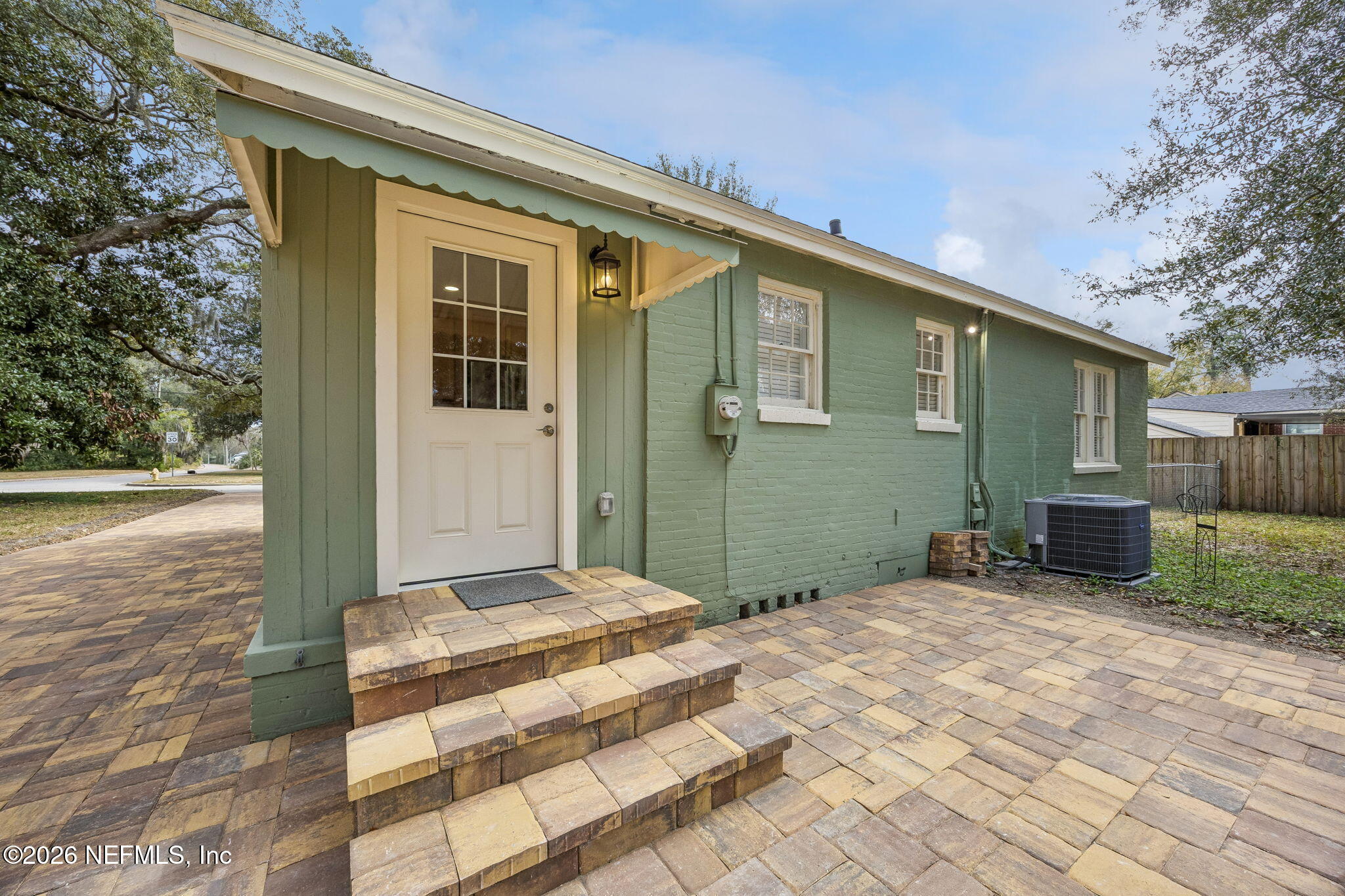 1406 SAN MATEO Avenue