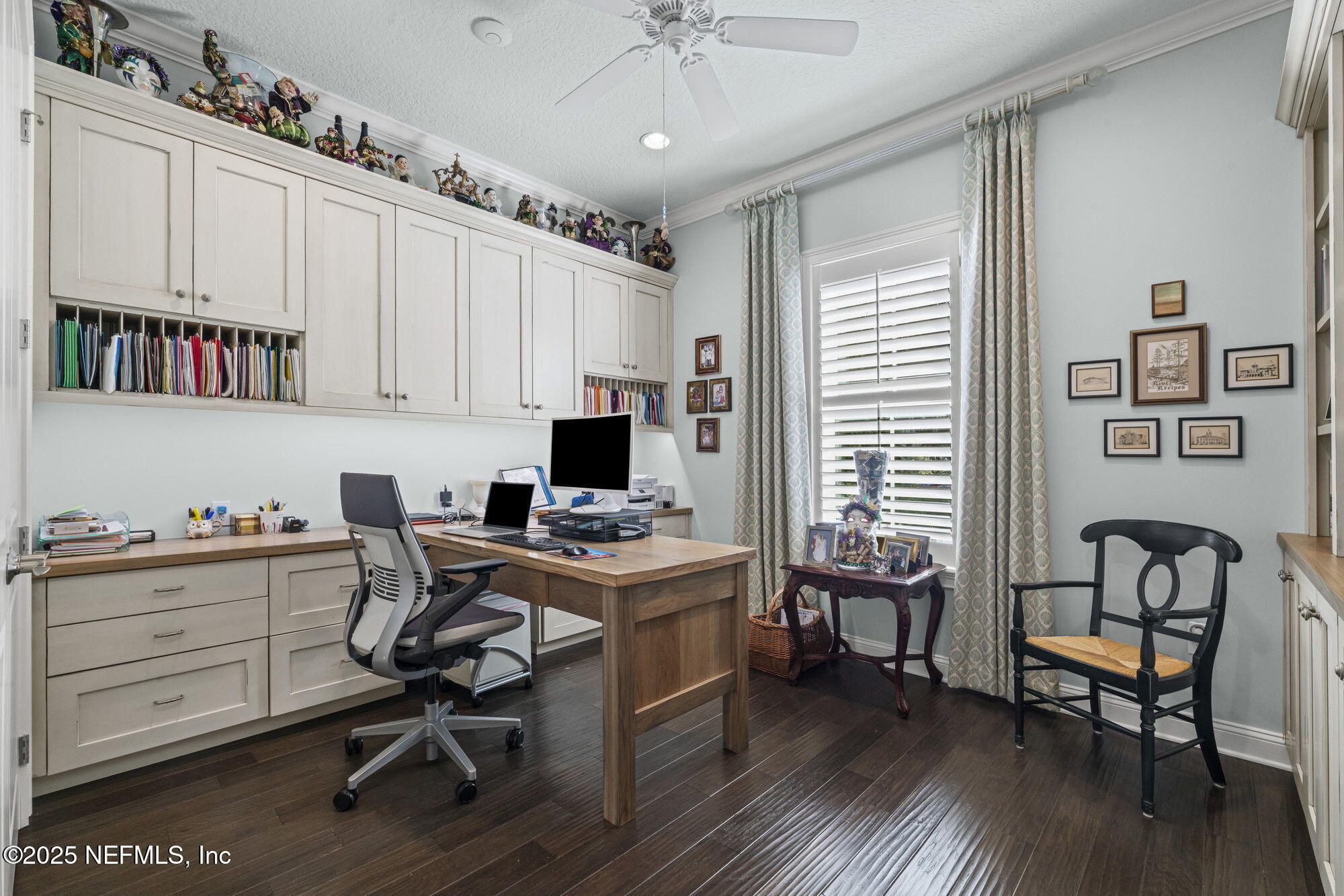 1363 HERITAGE MANOR Drive