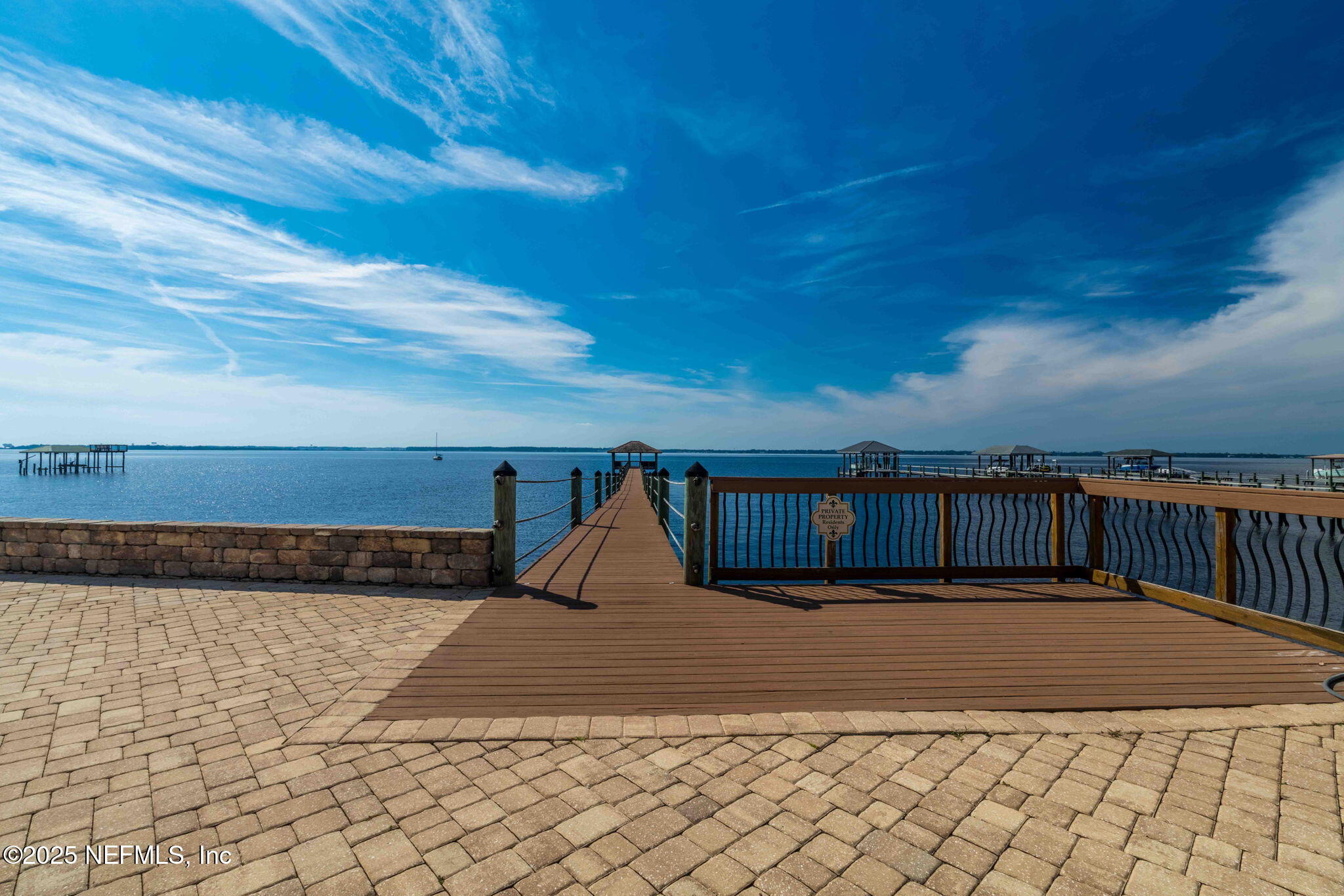 1363 HERITAGE MANOR Drive