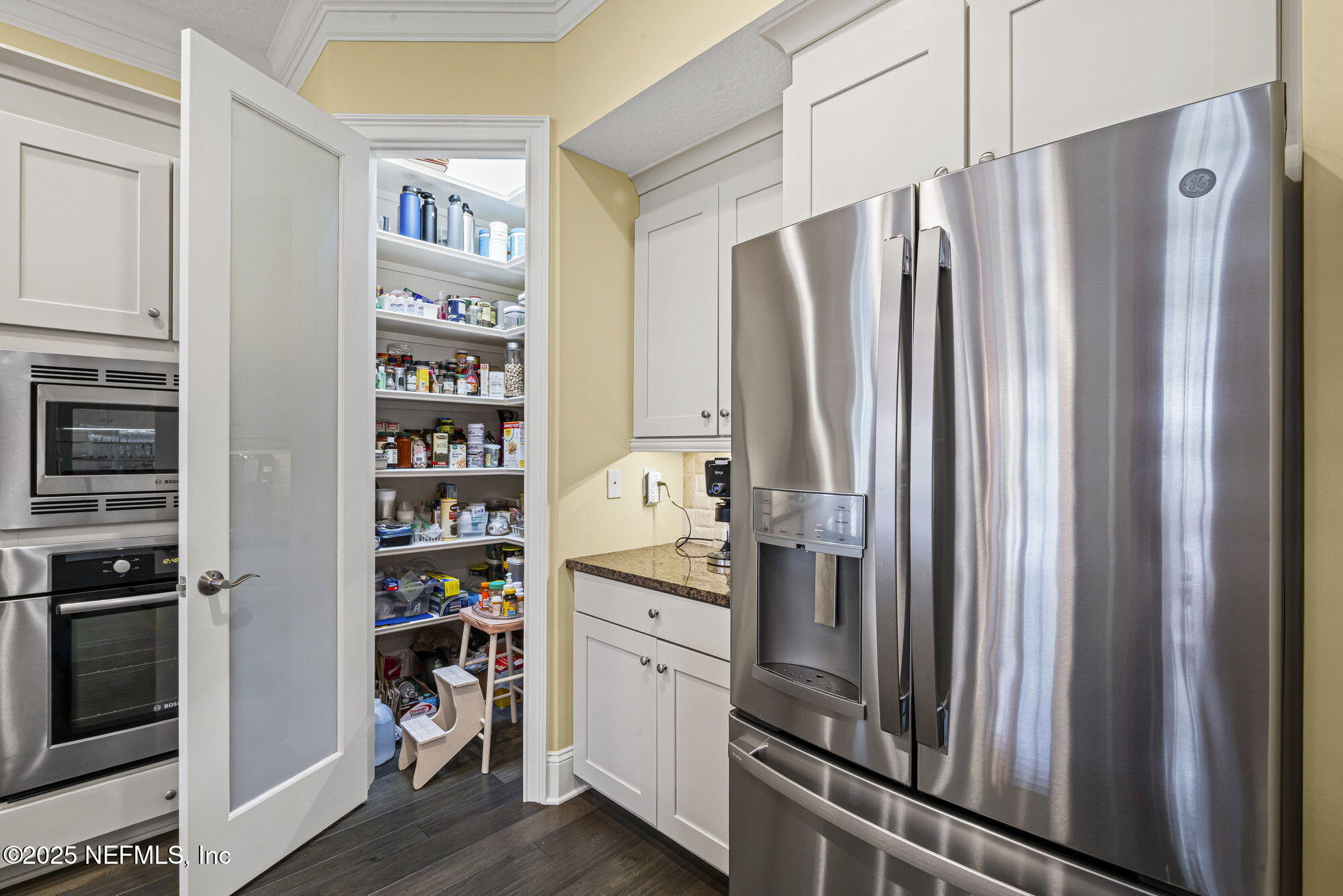 1363 HERITAGE MANOR Drive