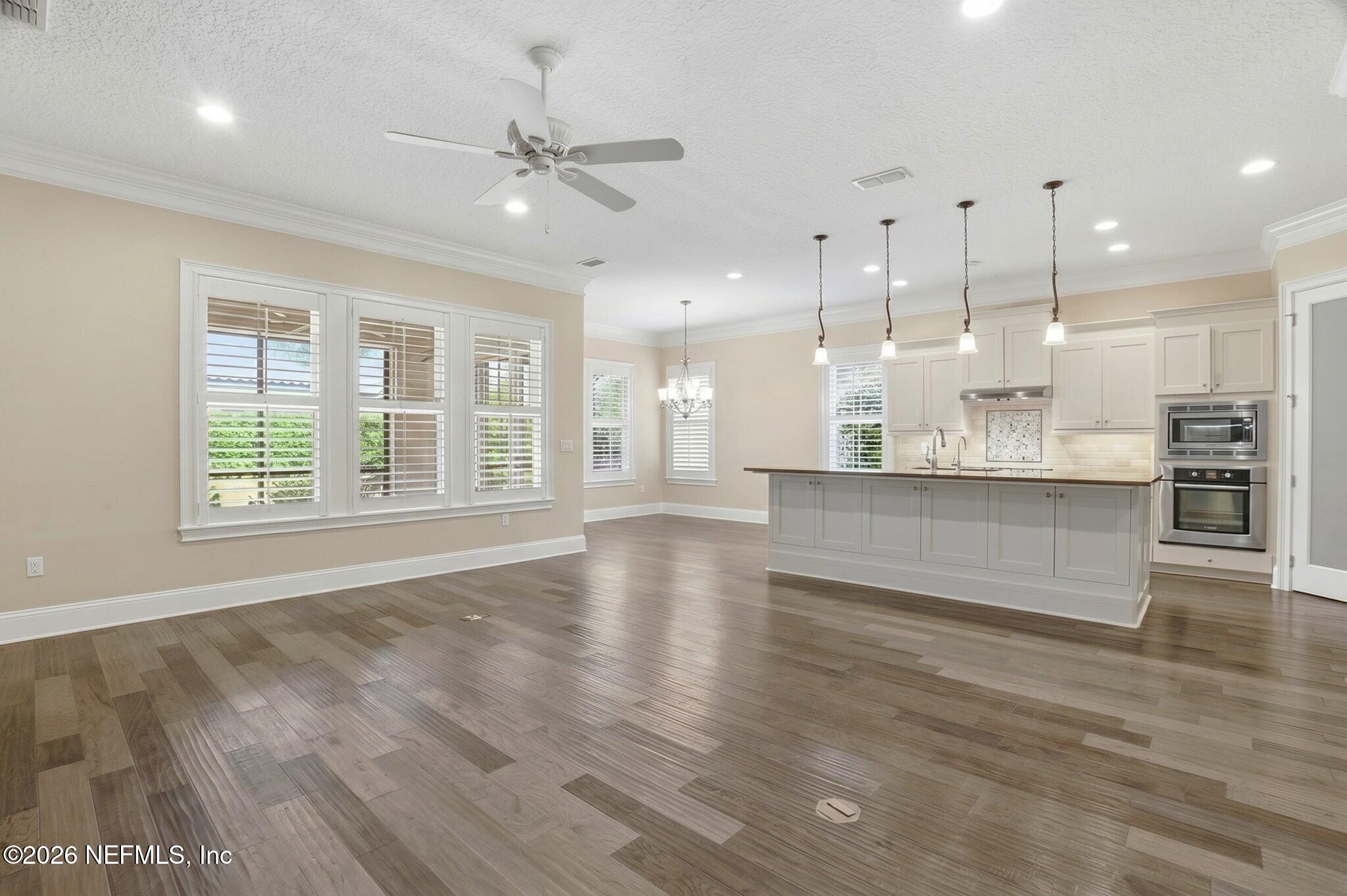1363 HERITAGE MANOR Drive