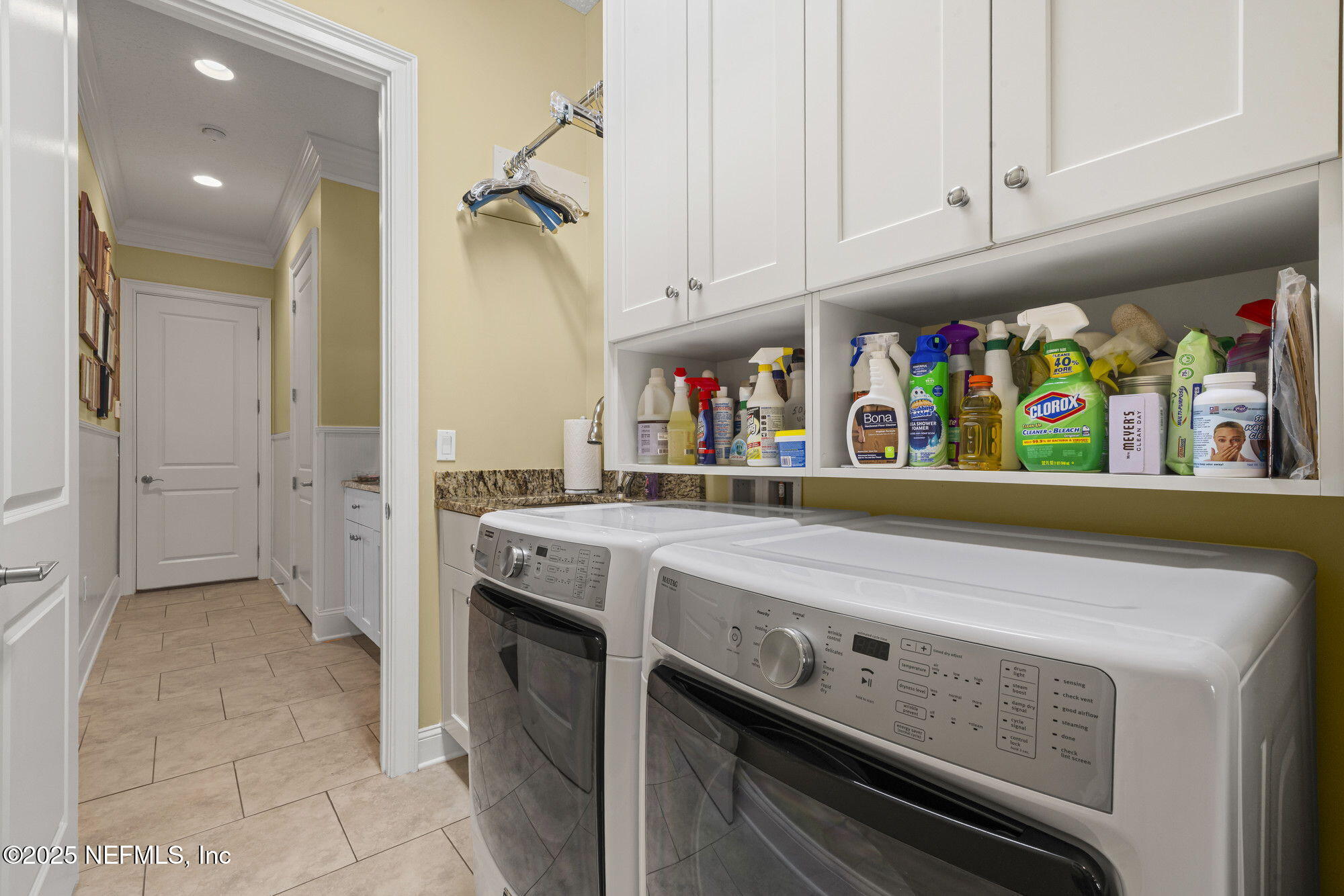 1363 HERITAGE MANOR Drive