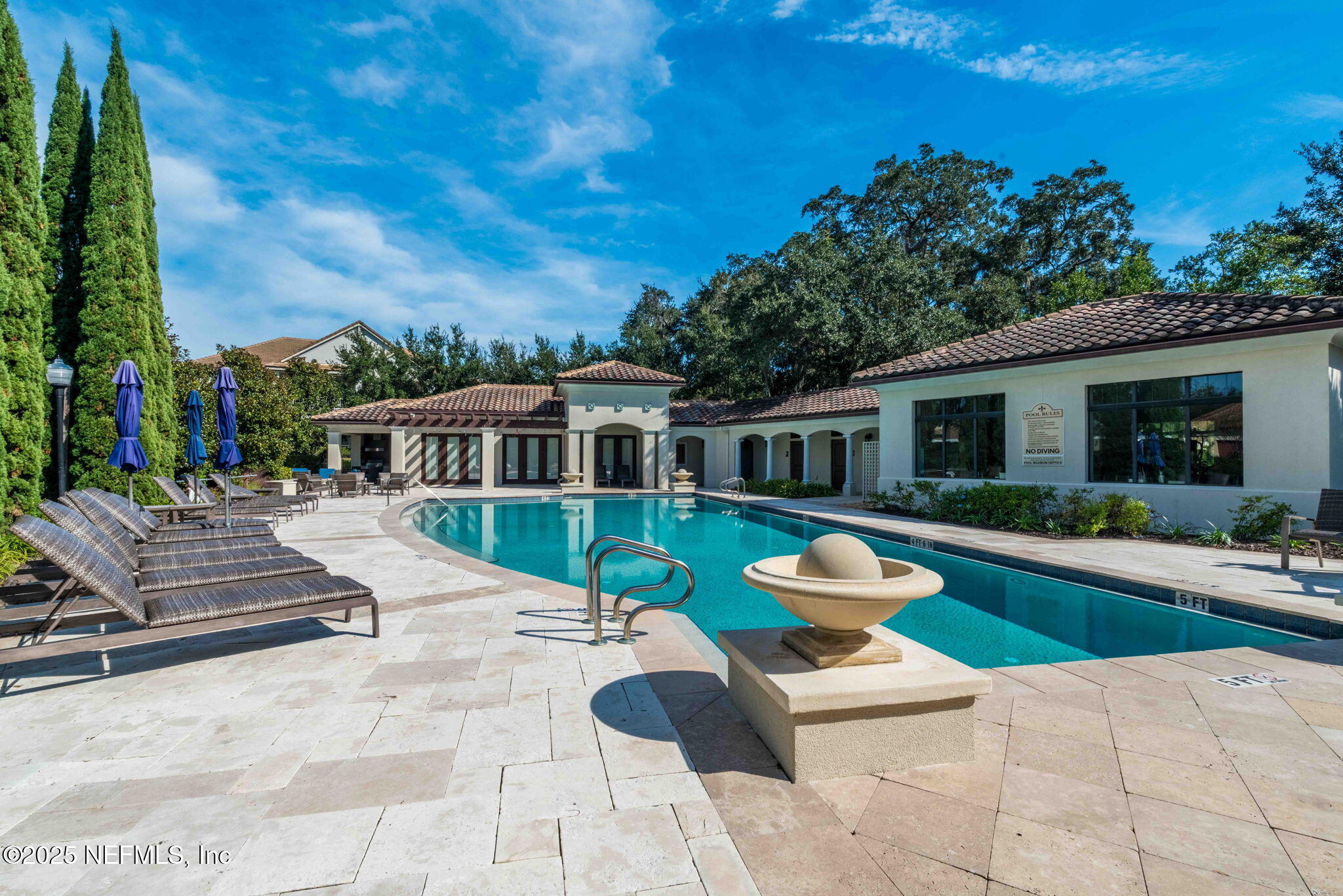 1363 HERITAGE MANOR Drive