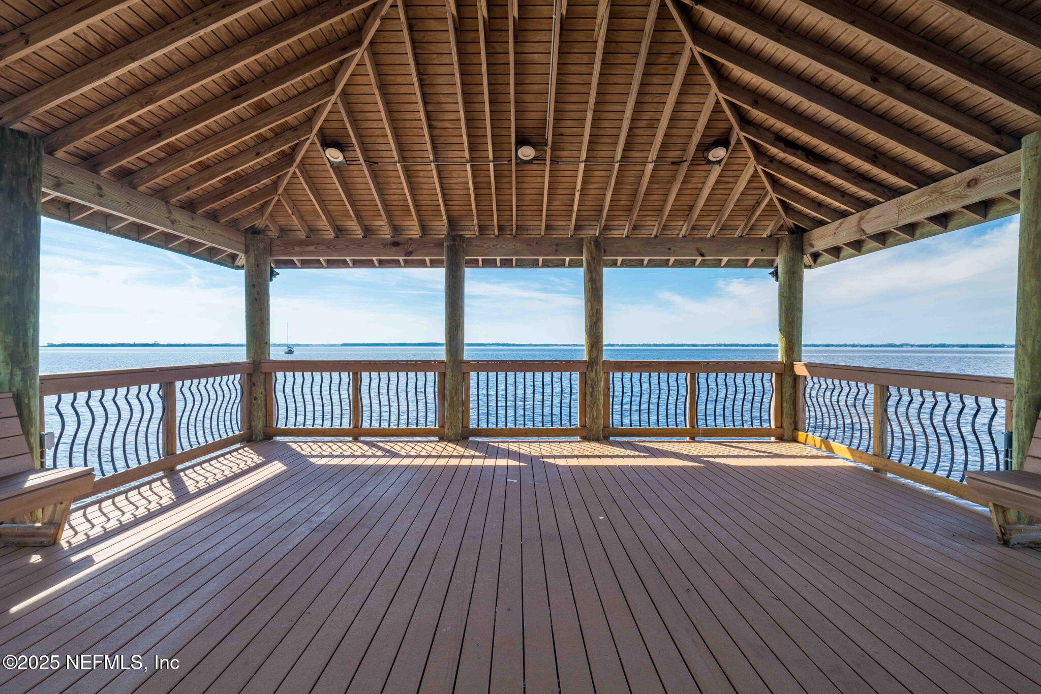 1363 HERITAGE MANOR Drive