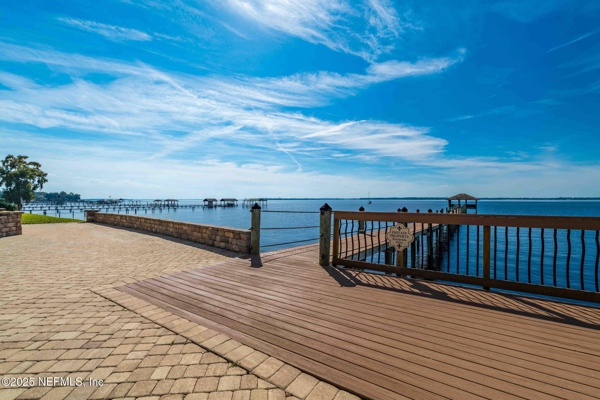 1363 HERITAGE MANOR Drive