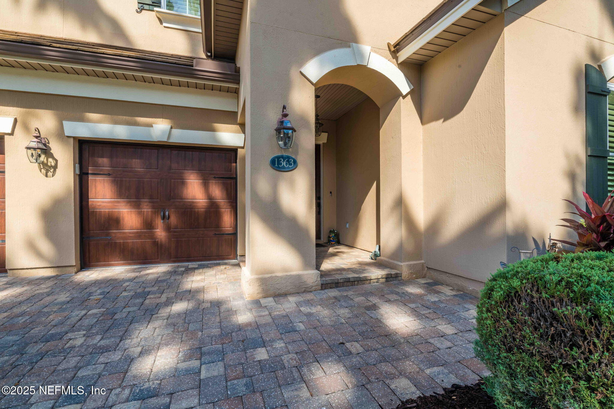 1363 HERITAGE MANOR Drive