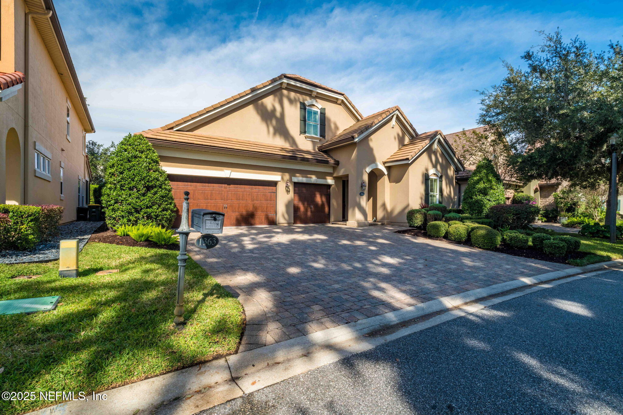 1363 HERITAGE MANOR Drive