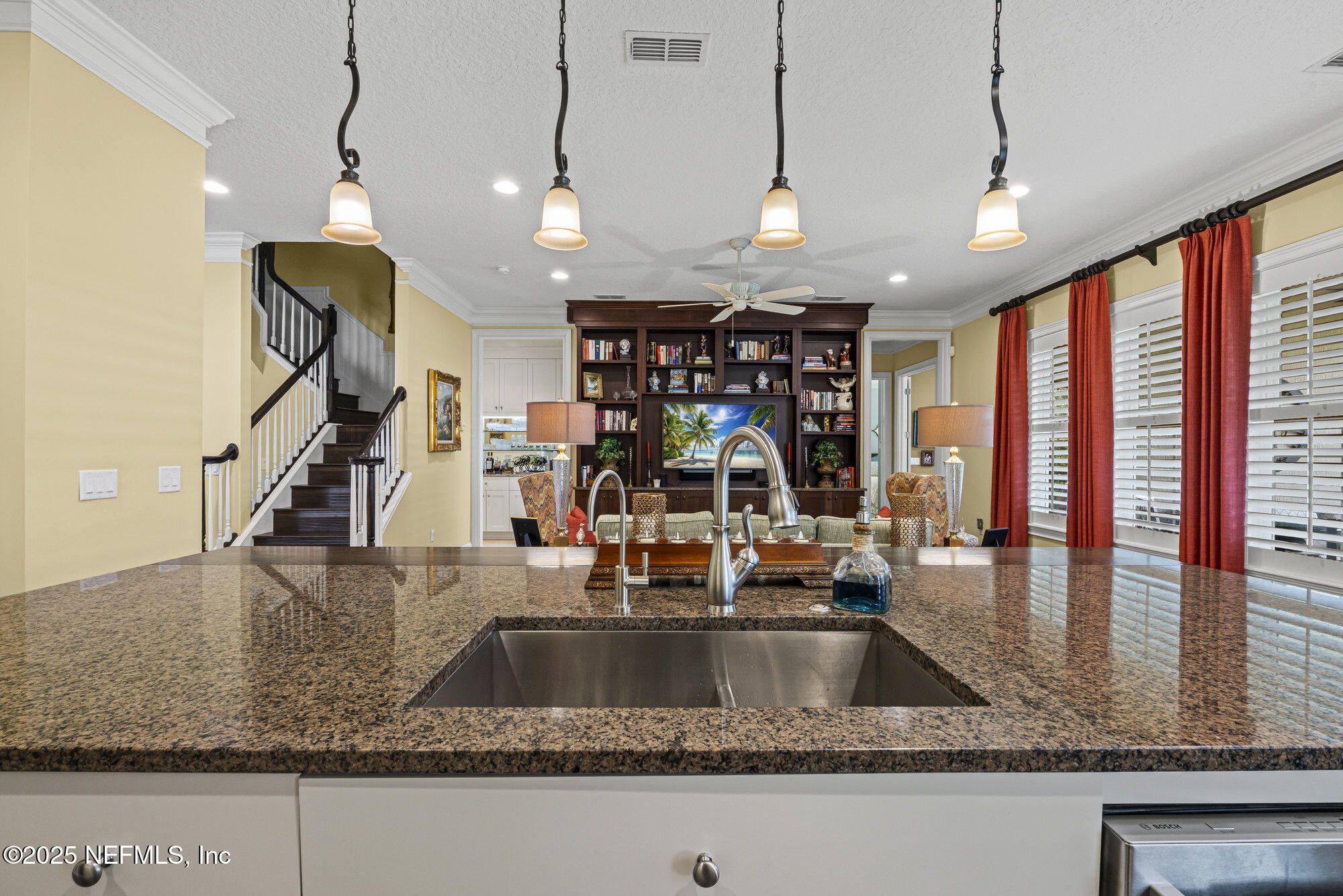 1363 HERITAGE MANOR Drive