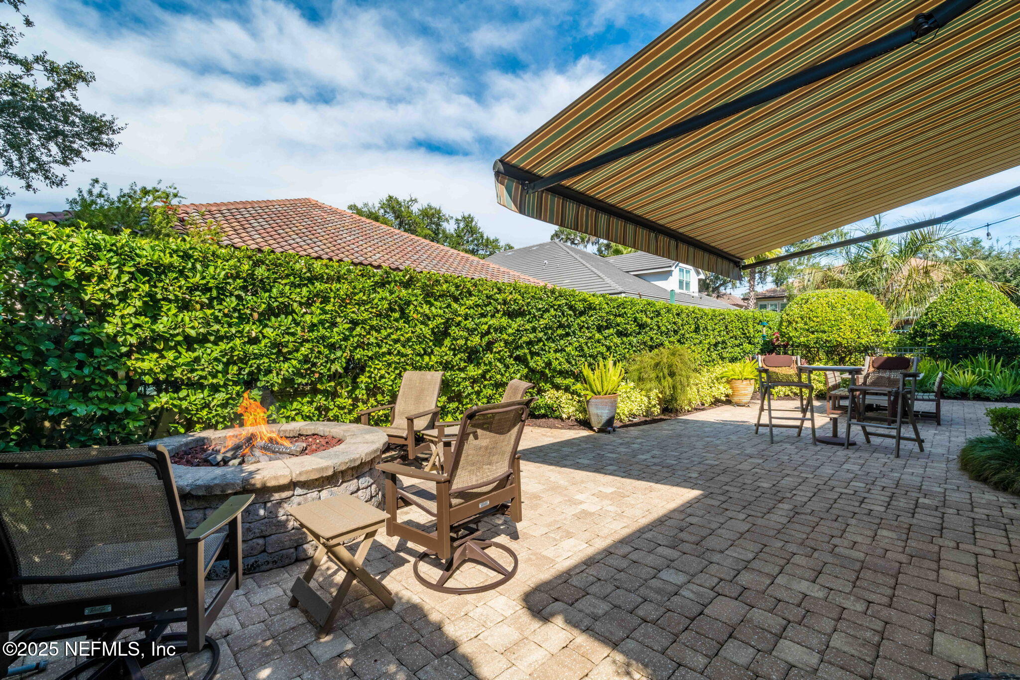 1363 HERITAGE MANOR Drive