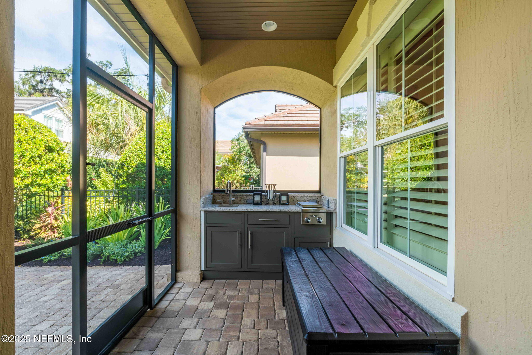 1363 HERITAGE MANOR Drive