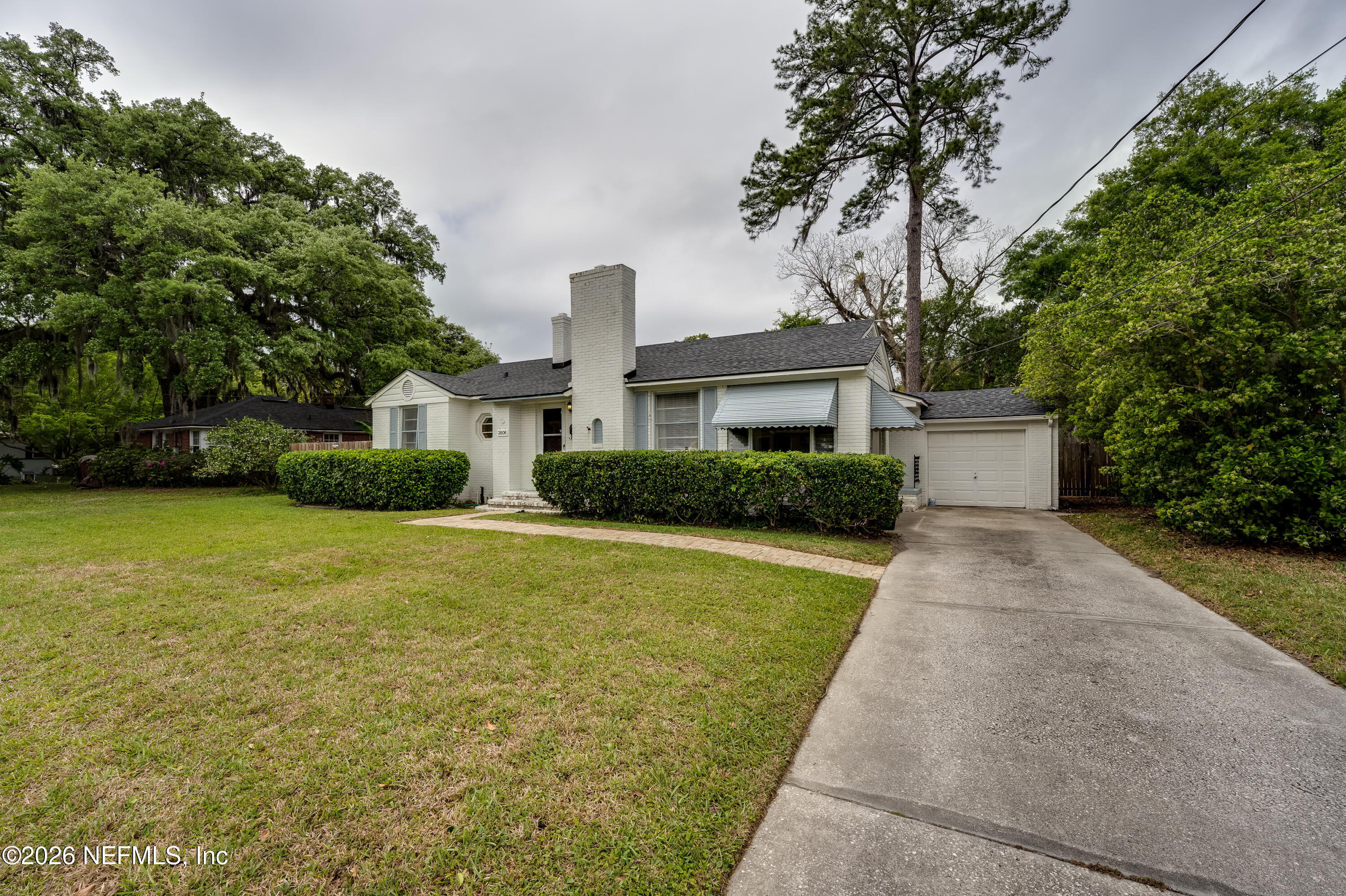 3806 ORLANDO Circle W