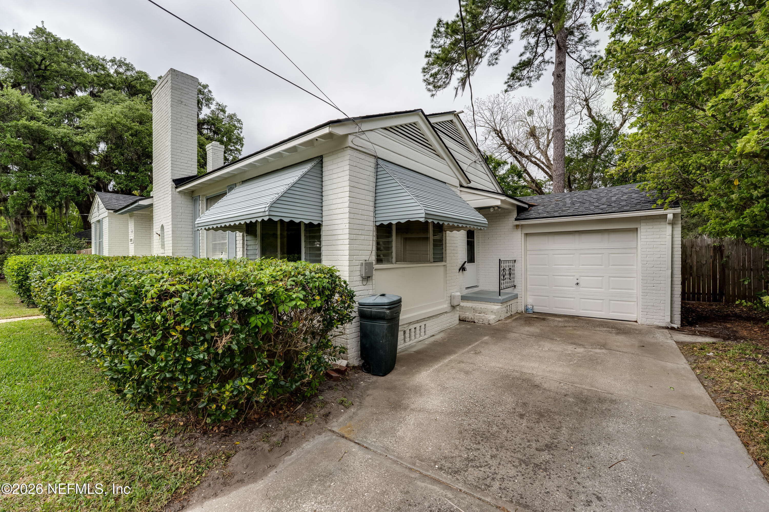 3806 ORLANDO Circle W