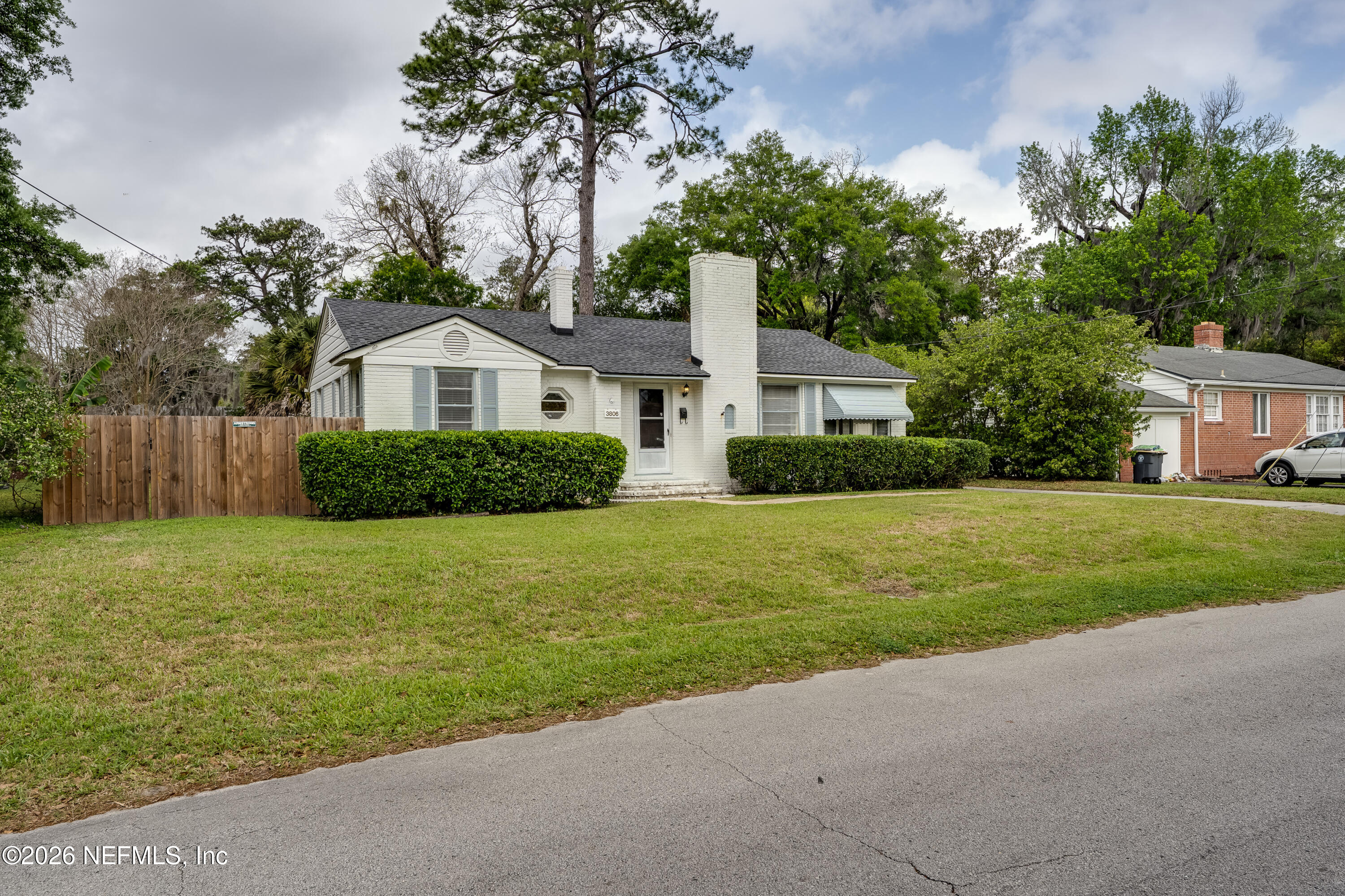3806 ORLANDO Circle W