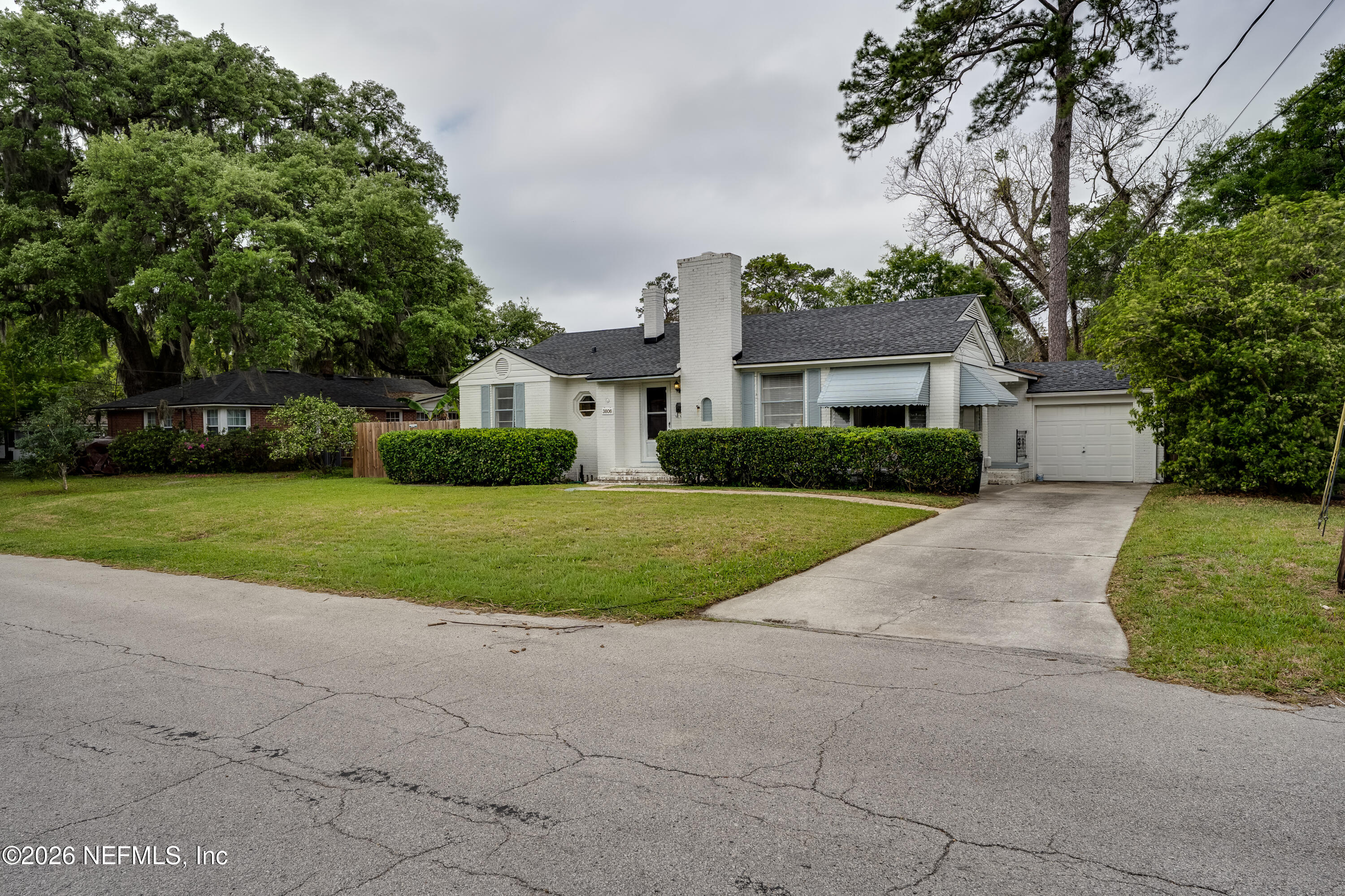 3806 ORLANDO Circle W
