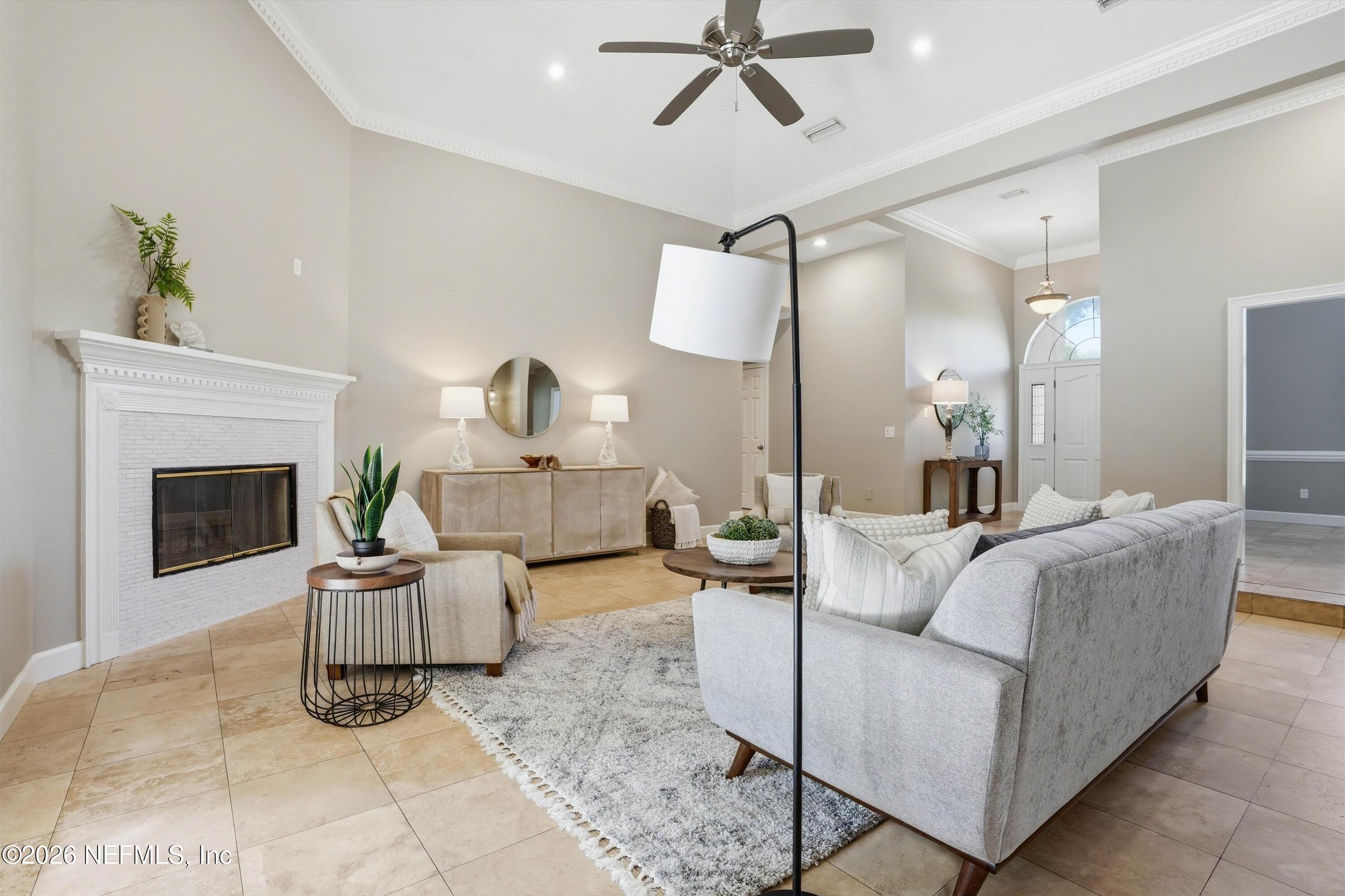 1817 SPICEBERRY Circle E