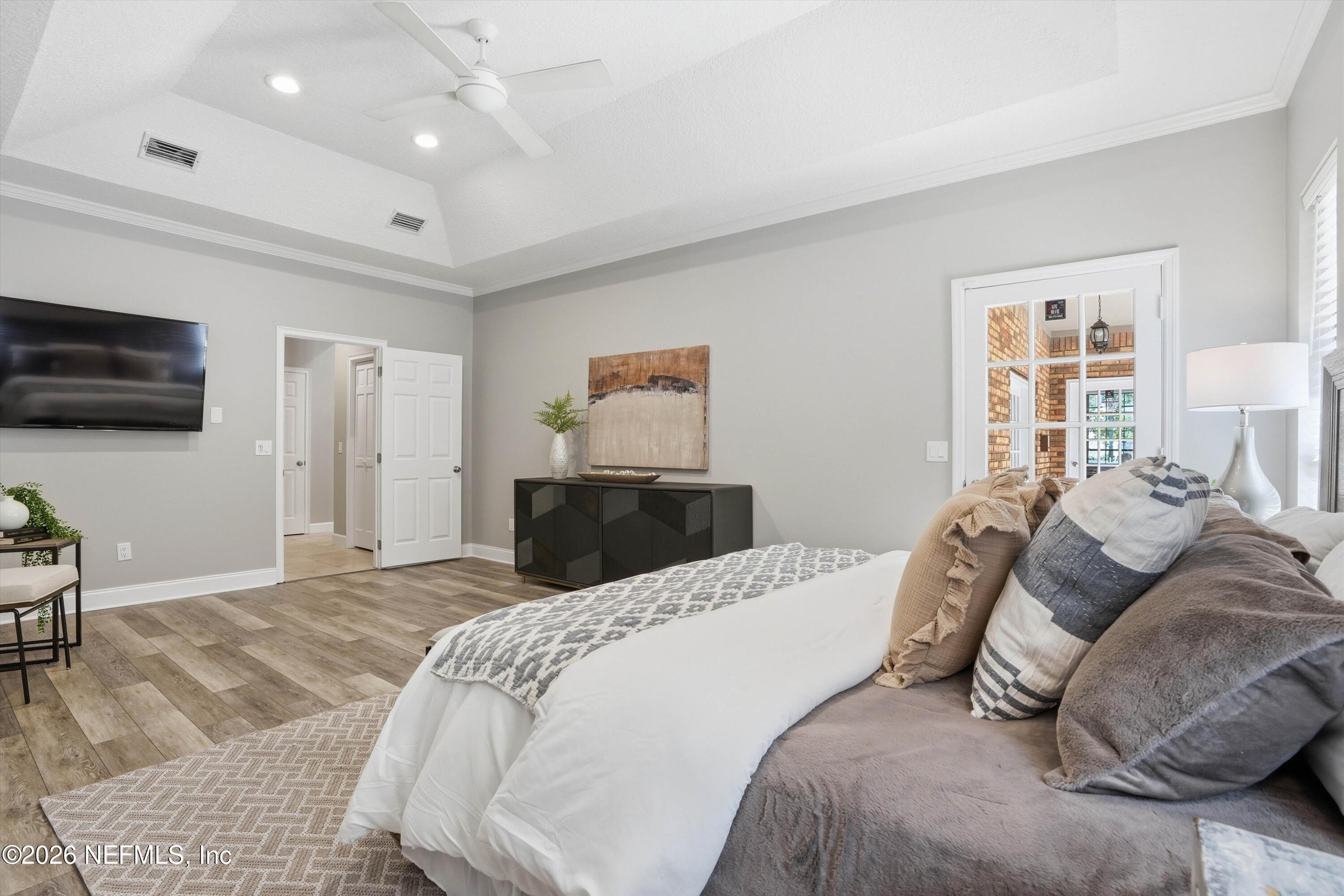 1817 SPICEBERRY Circle E