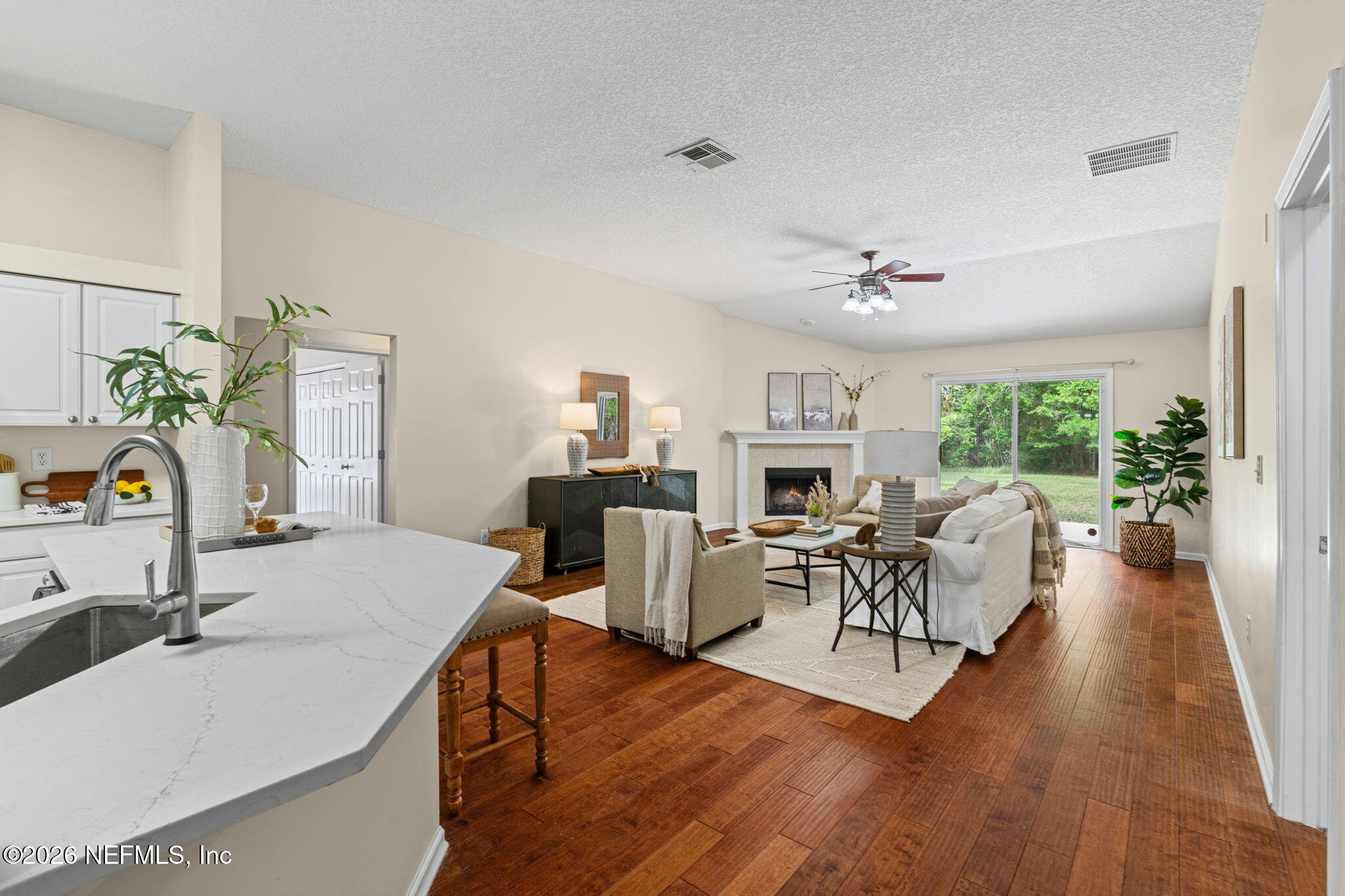 1224 RIBBON Road