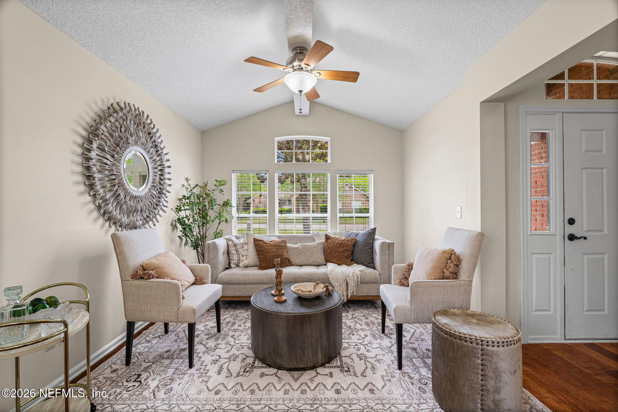 1224 RIBBON Road