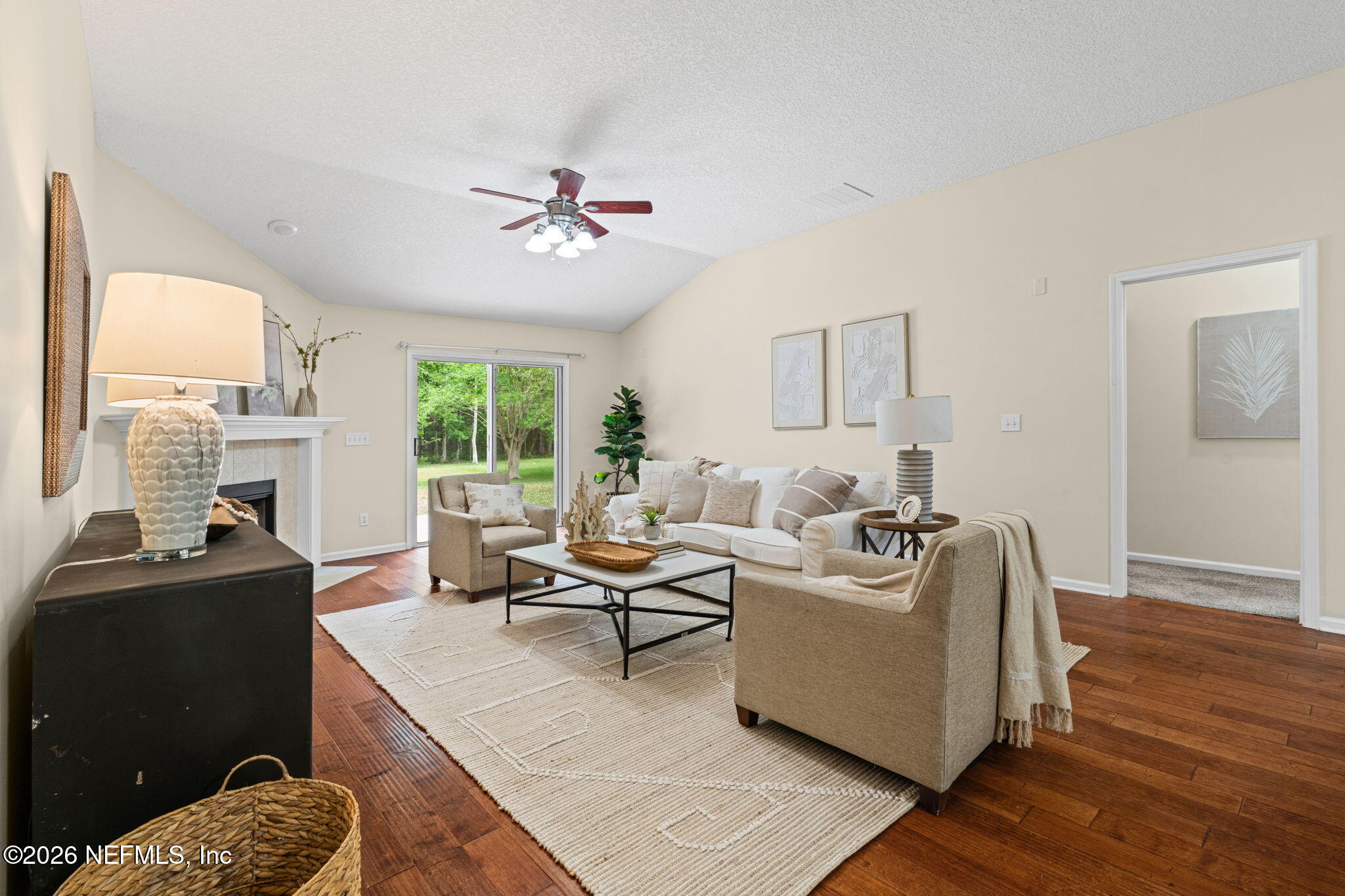 1224 RIBBON Road