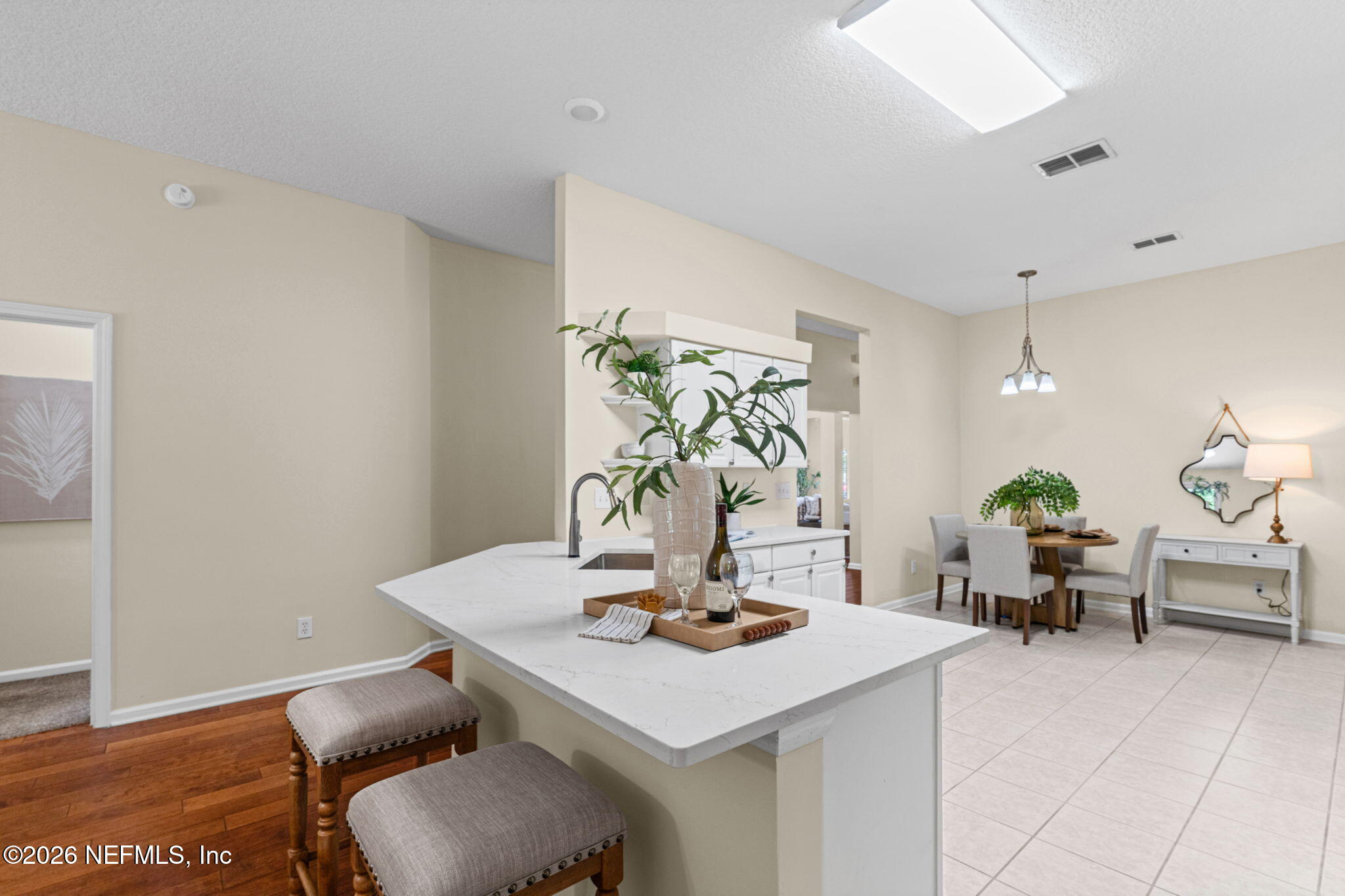 1224 RIBBON Road