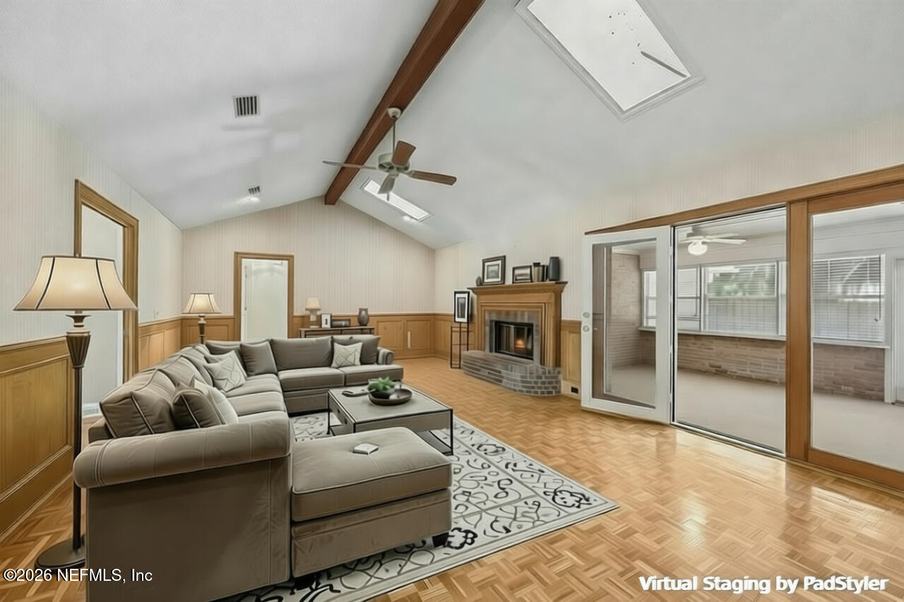 2532 WRIGHTSON Drive