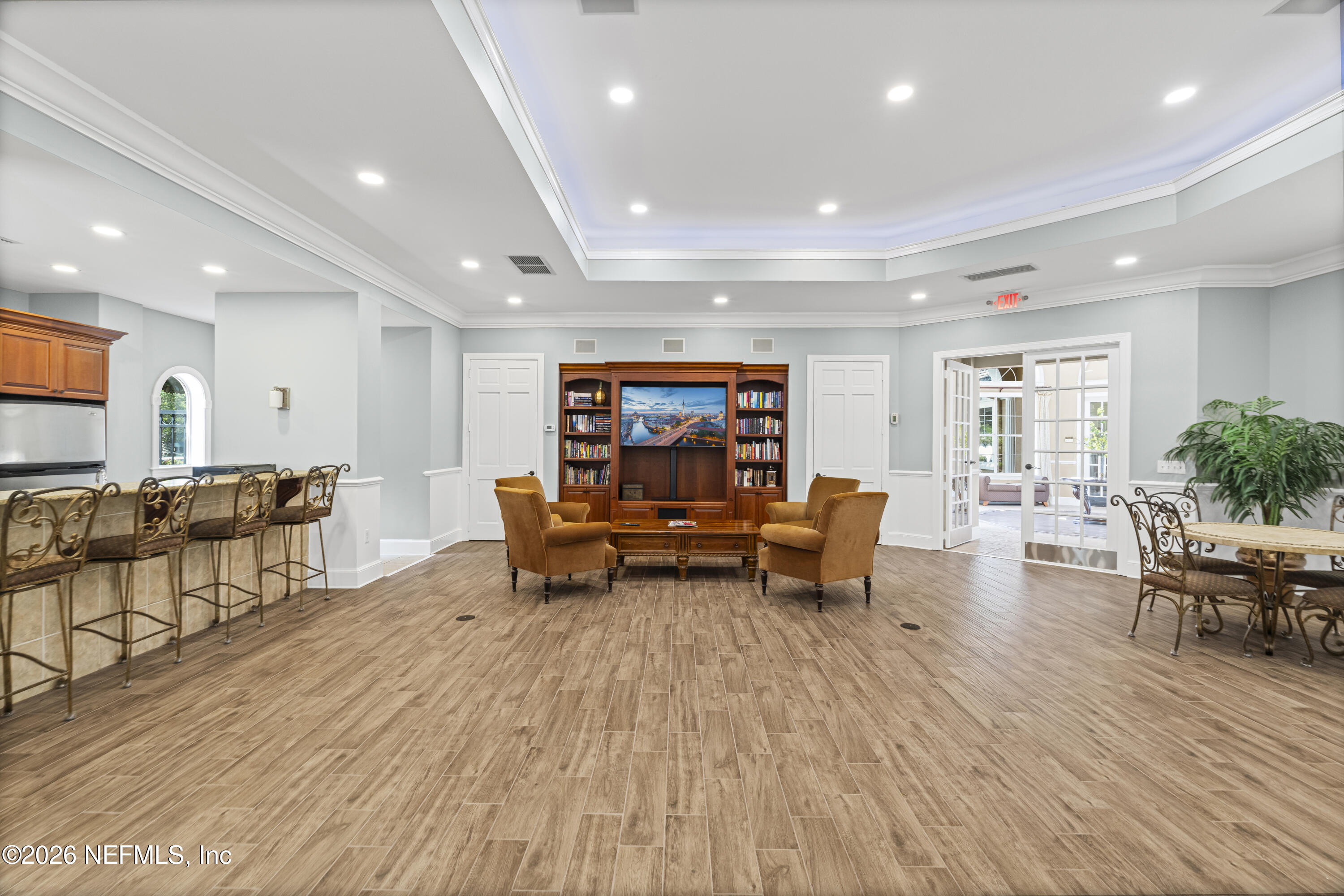 10075 GATE Parkway N 908
