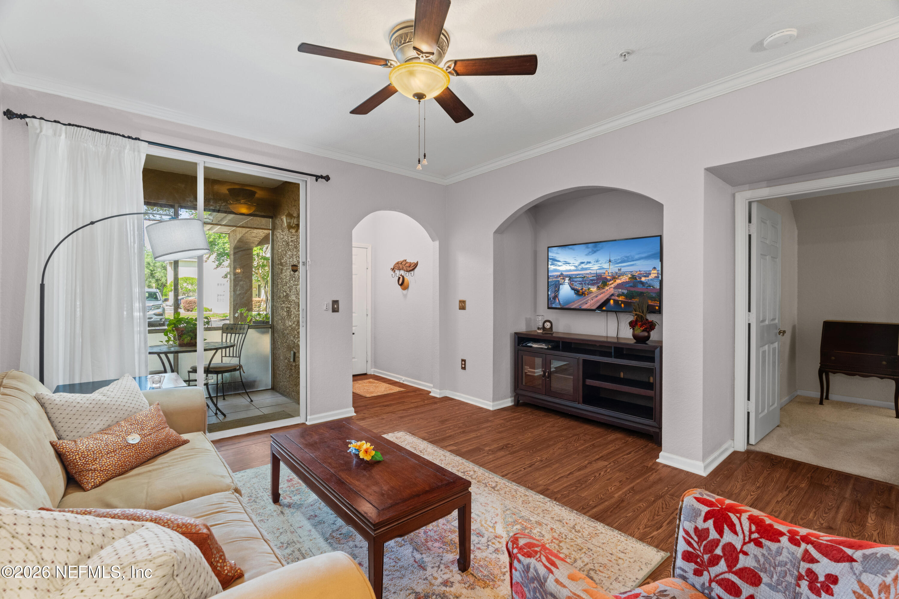 10075 GATE Parkway N 908