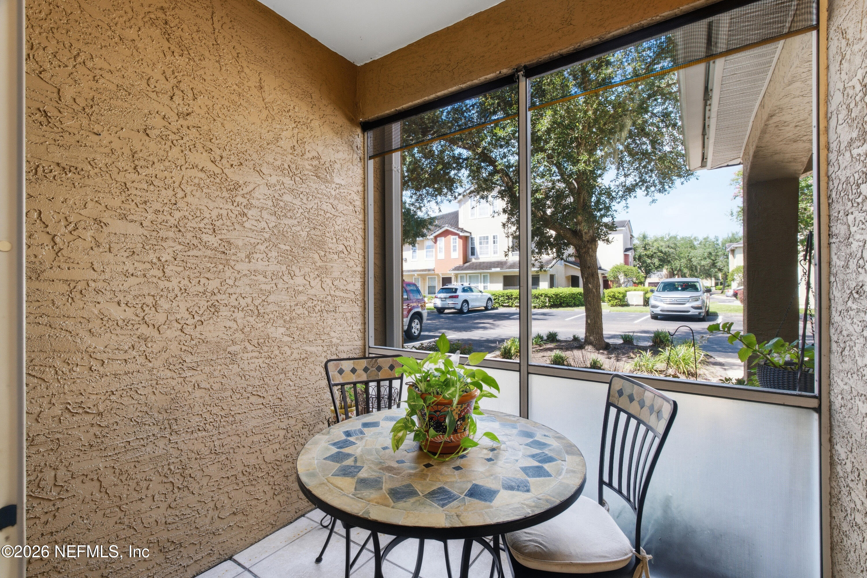 10075 GATE Parkway N 908
