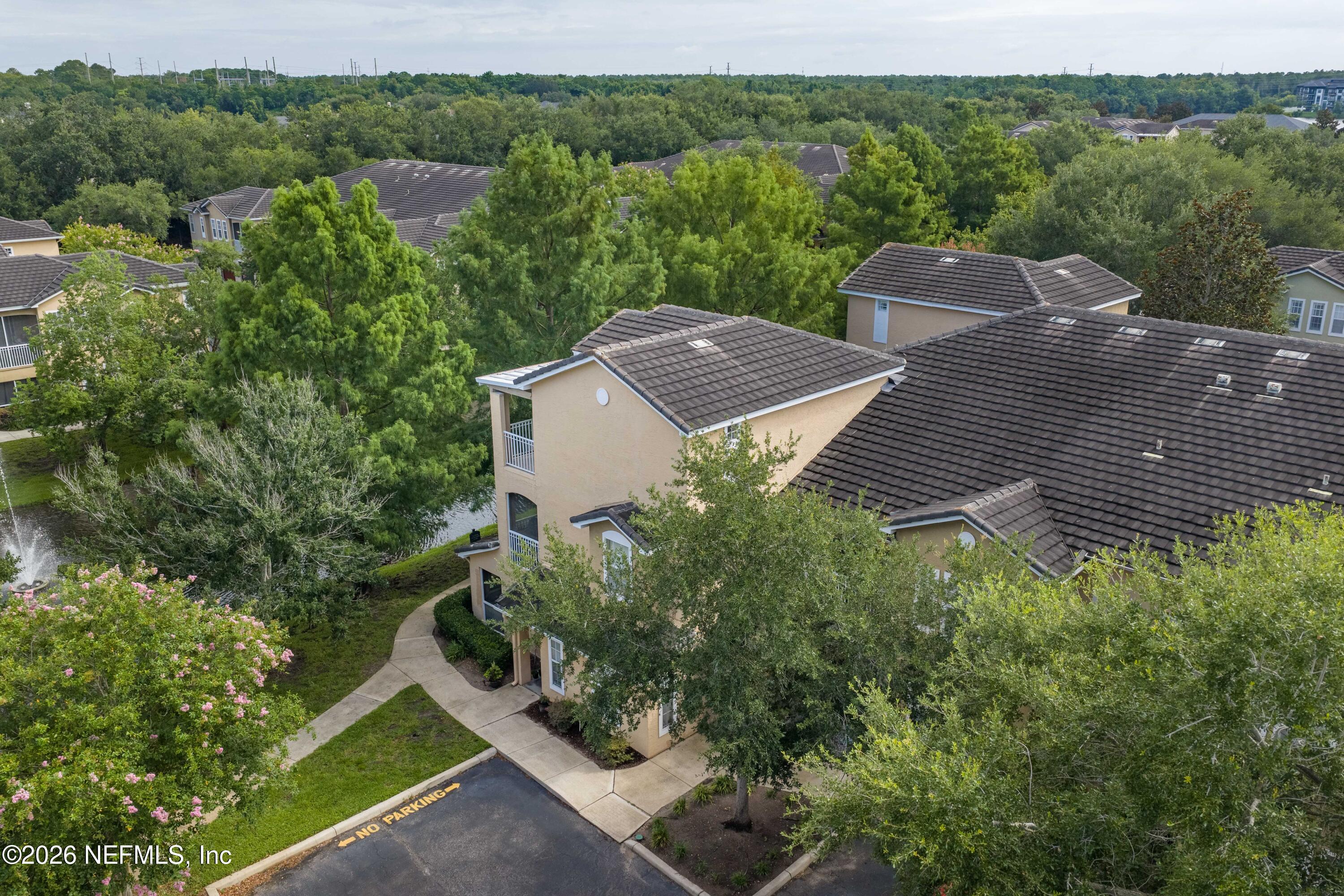 10075 GATE Parkway N 908