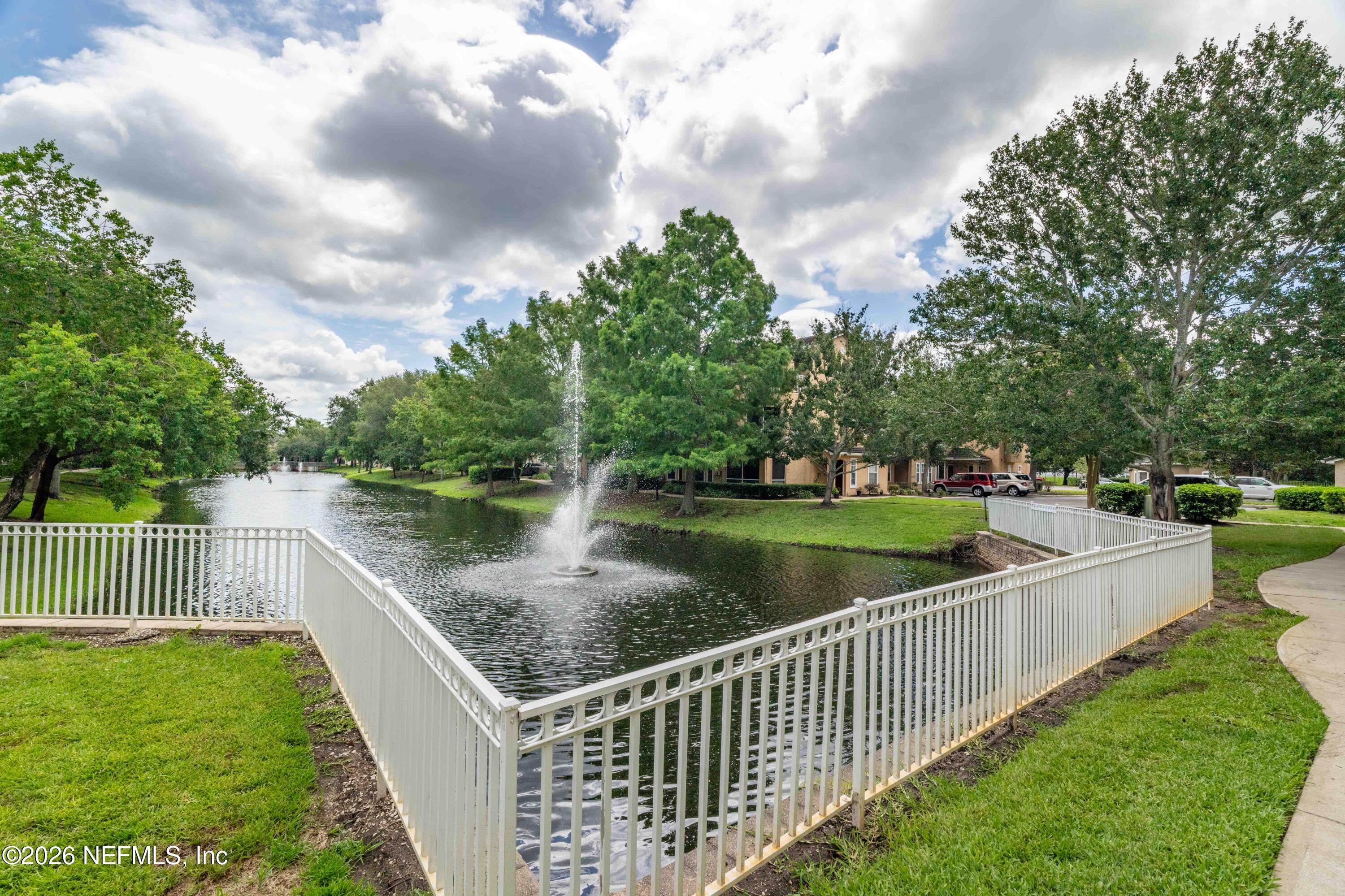 10075 GATE Parkway N 908