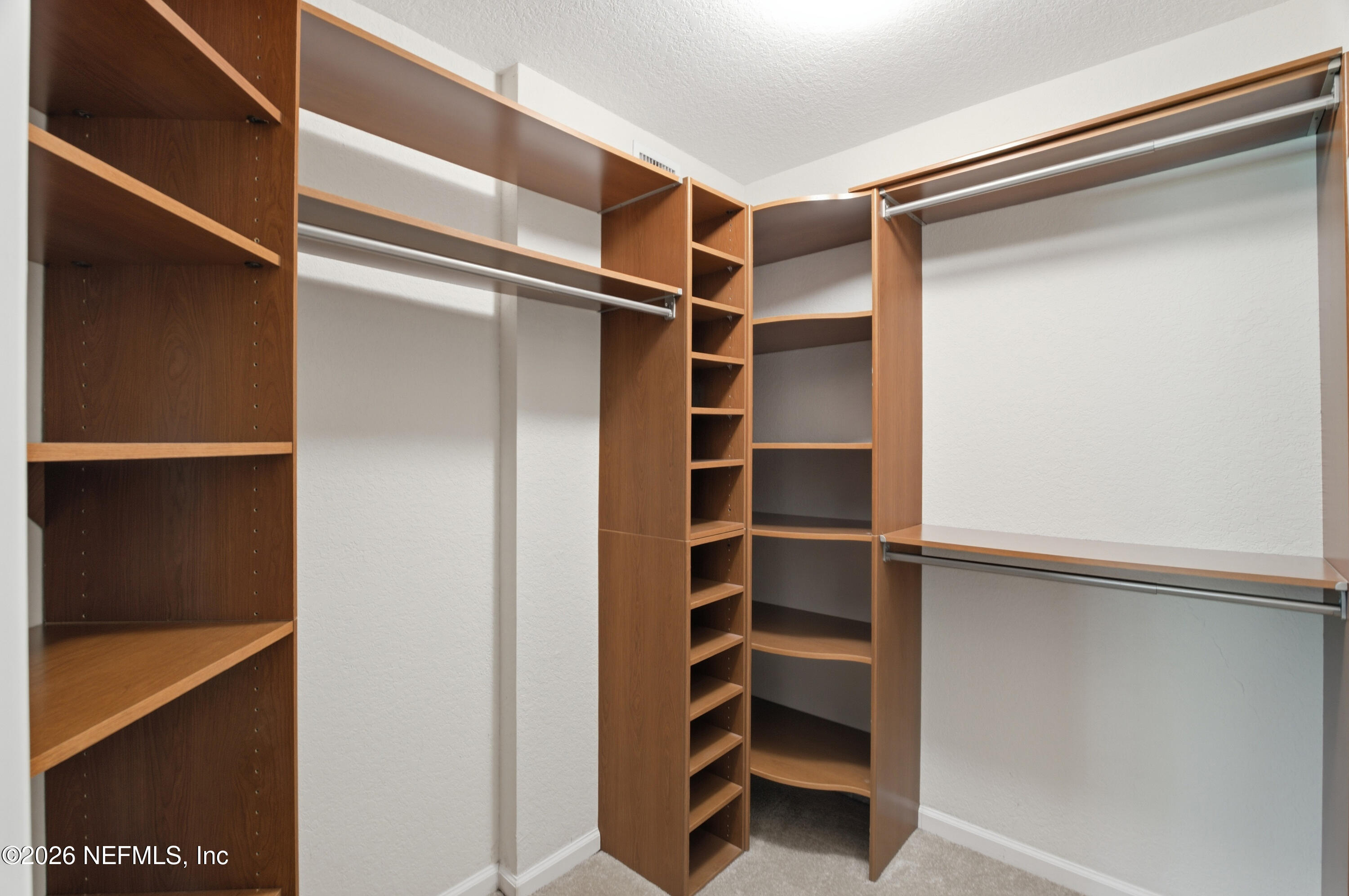 10075 GATE Parkway N 908