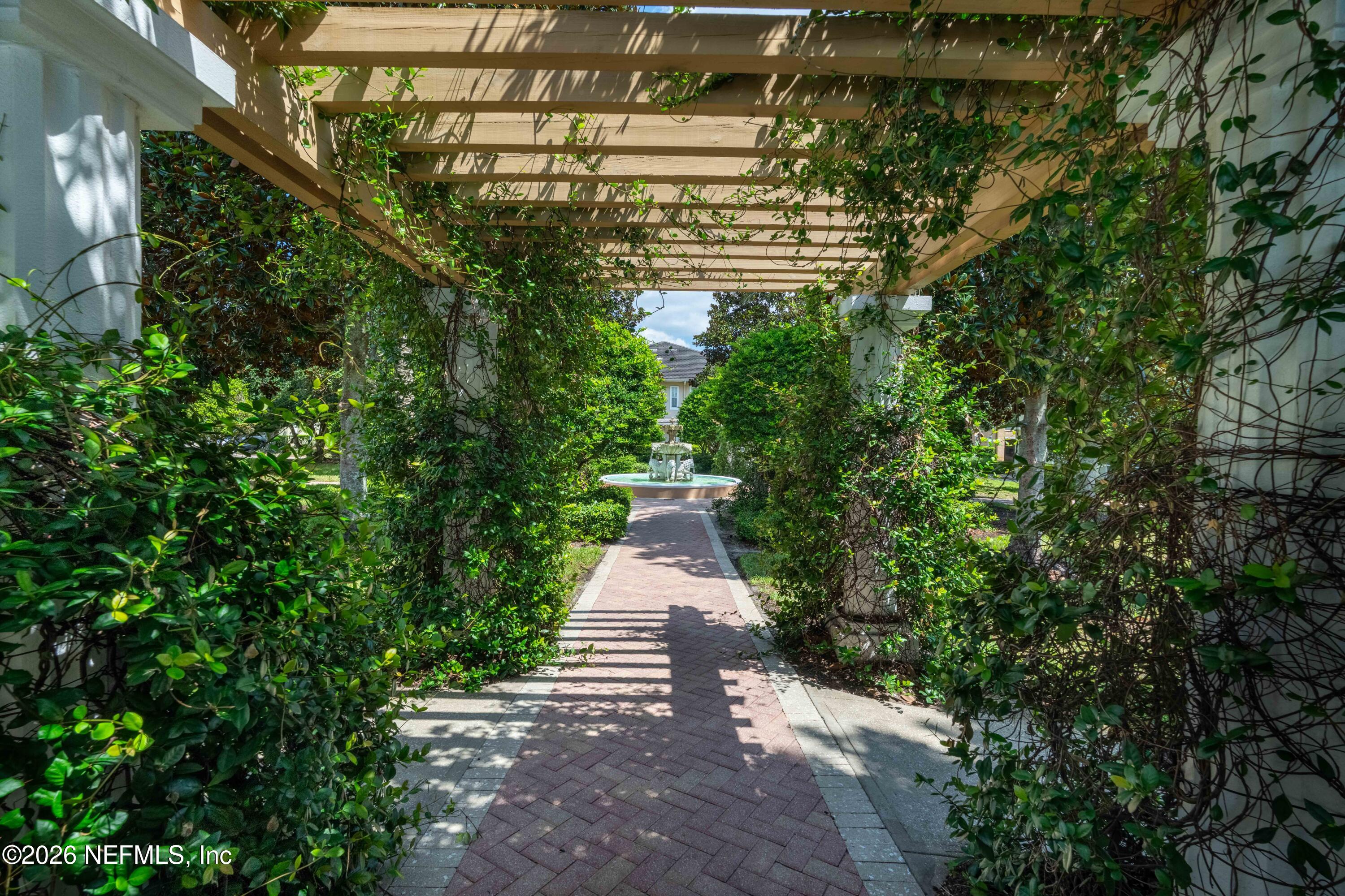 10075 GATE Parkway N 908