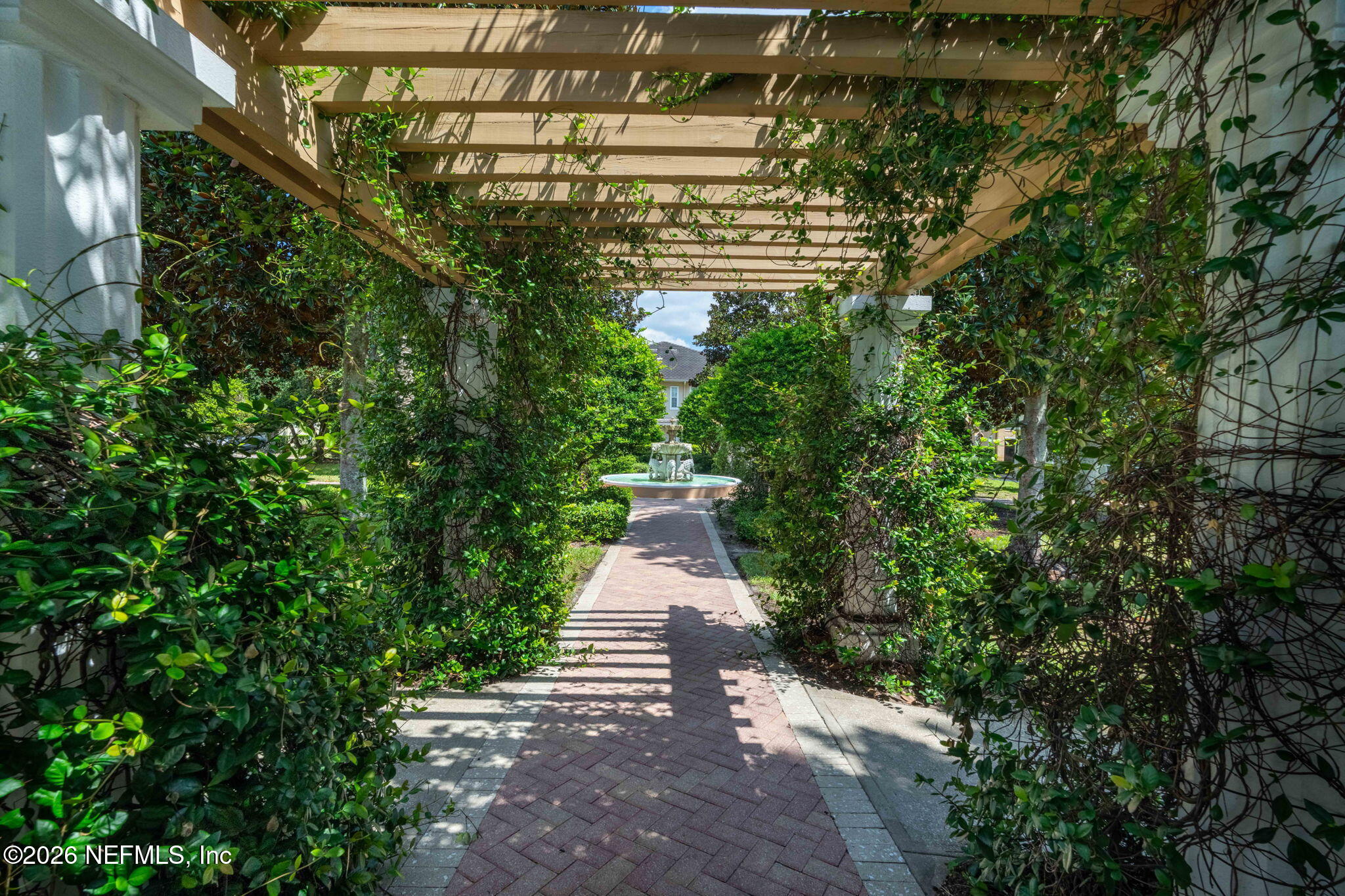 10075 GATE Parkway N 908