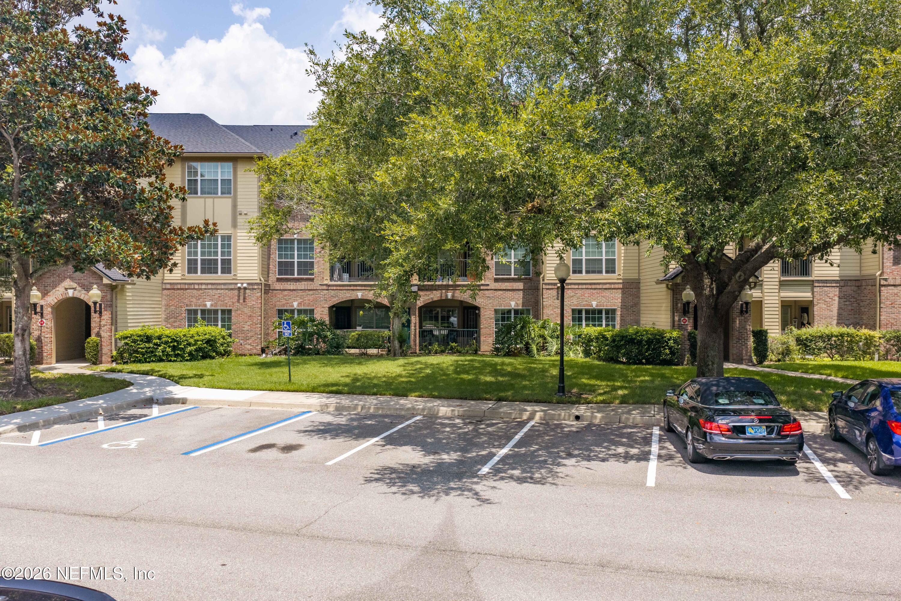 7800 POINT MEADOWS Drive 134