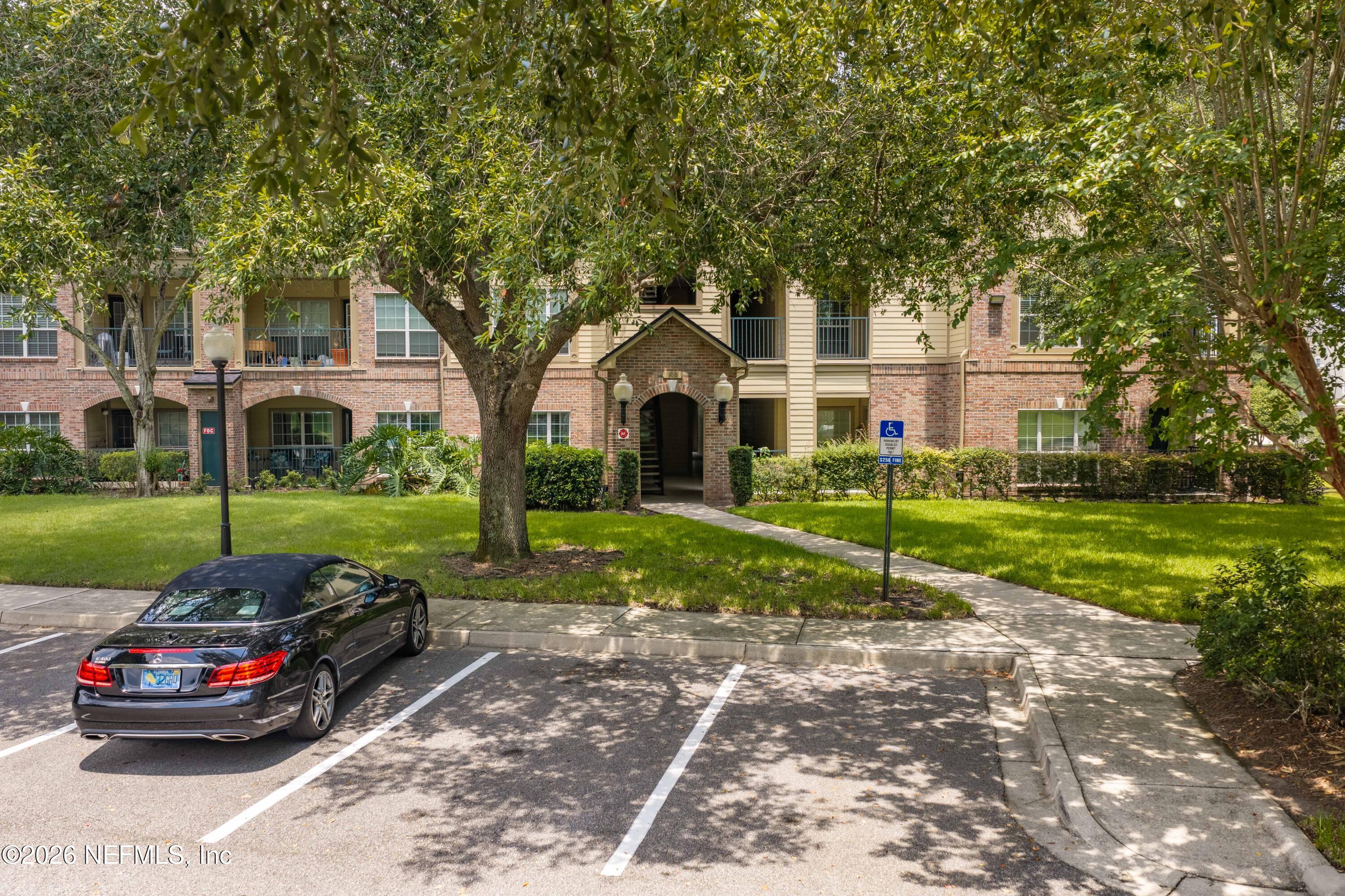 7800 POINT MEADOWS Drive 134
