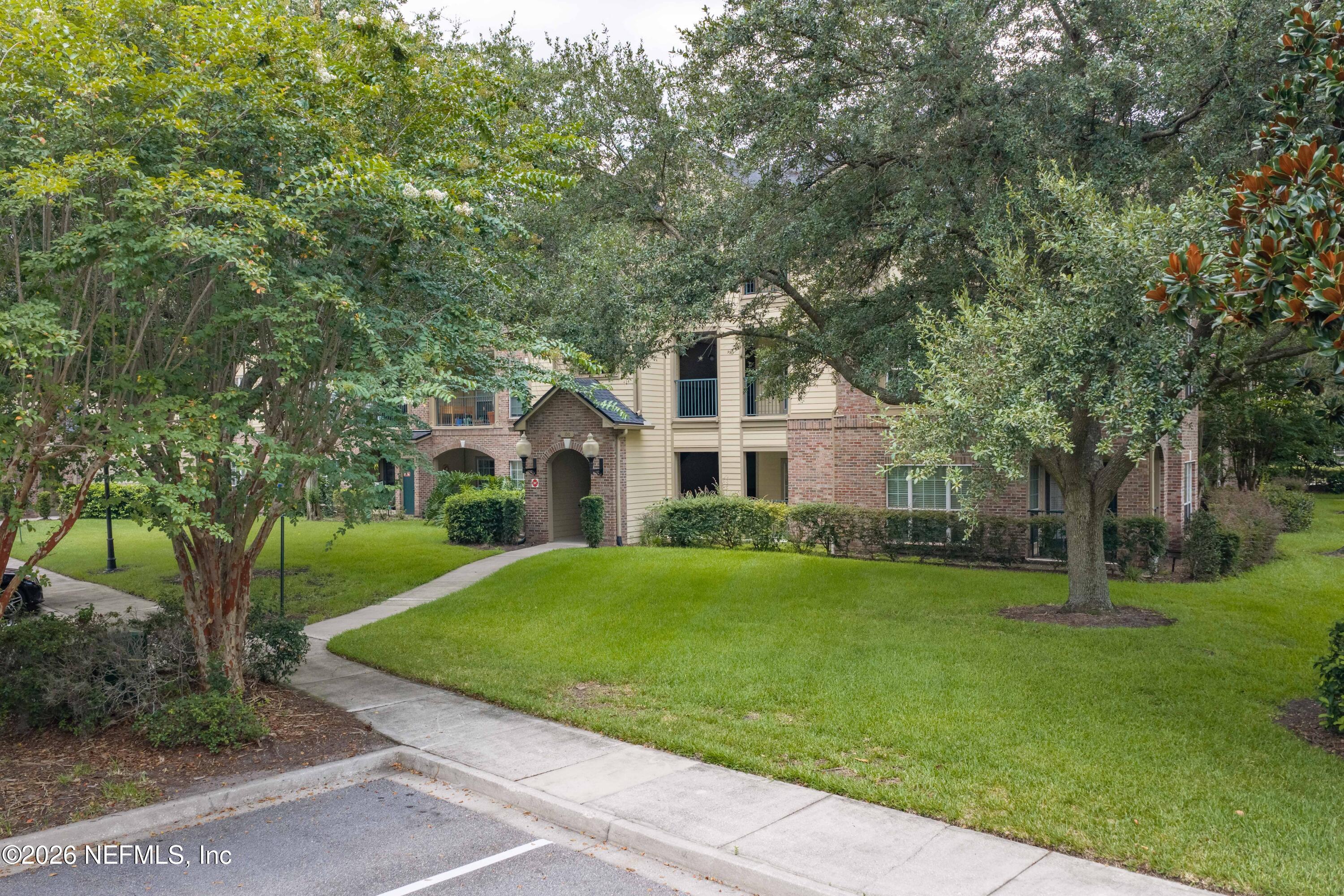 7800 POINT MEADOWS Drive 134
